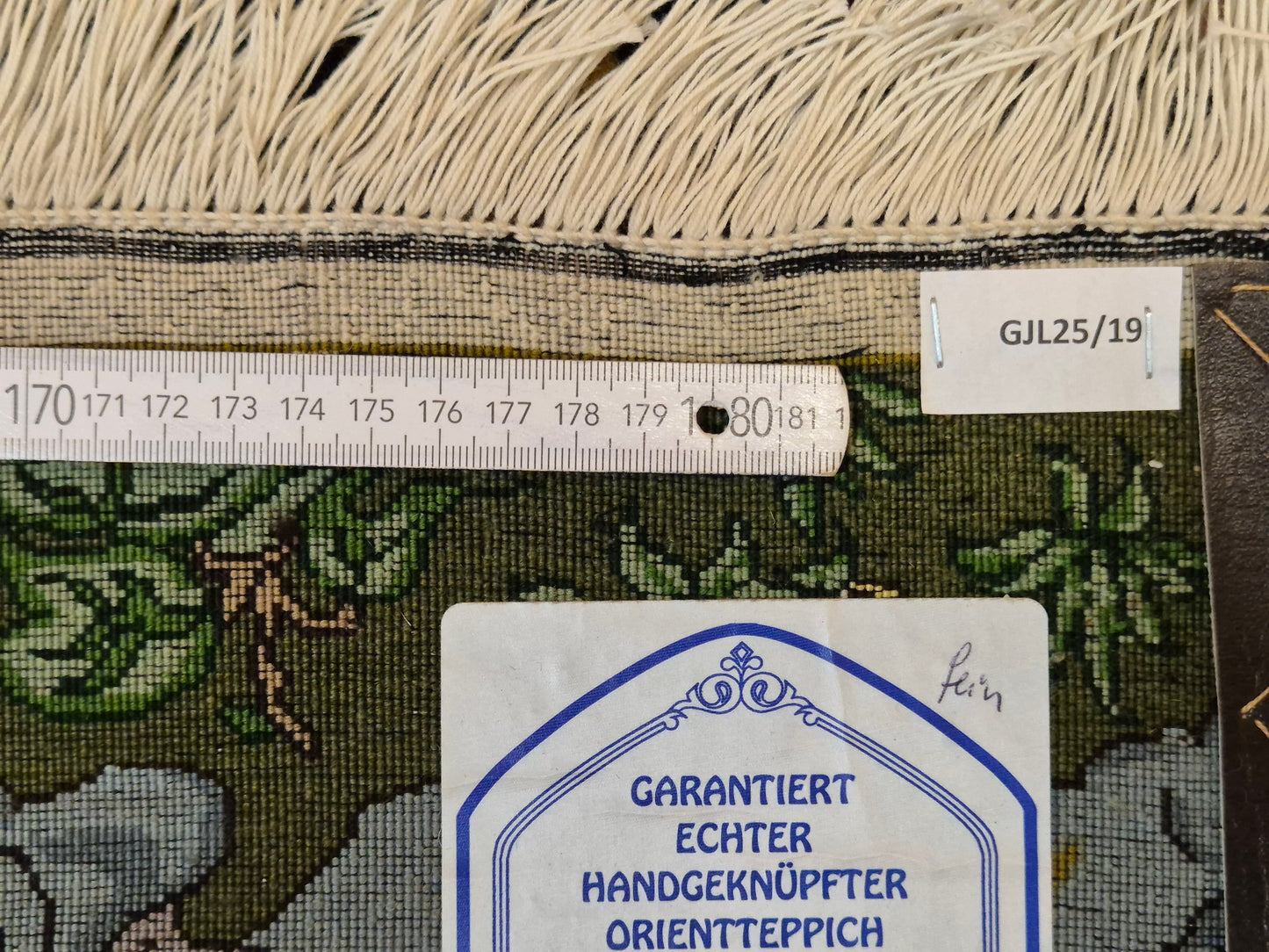 Täbriz Teppich Korkwolle mit Seide figürliche Darstellung