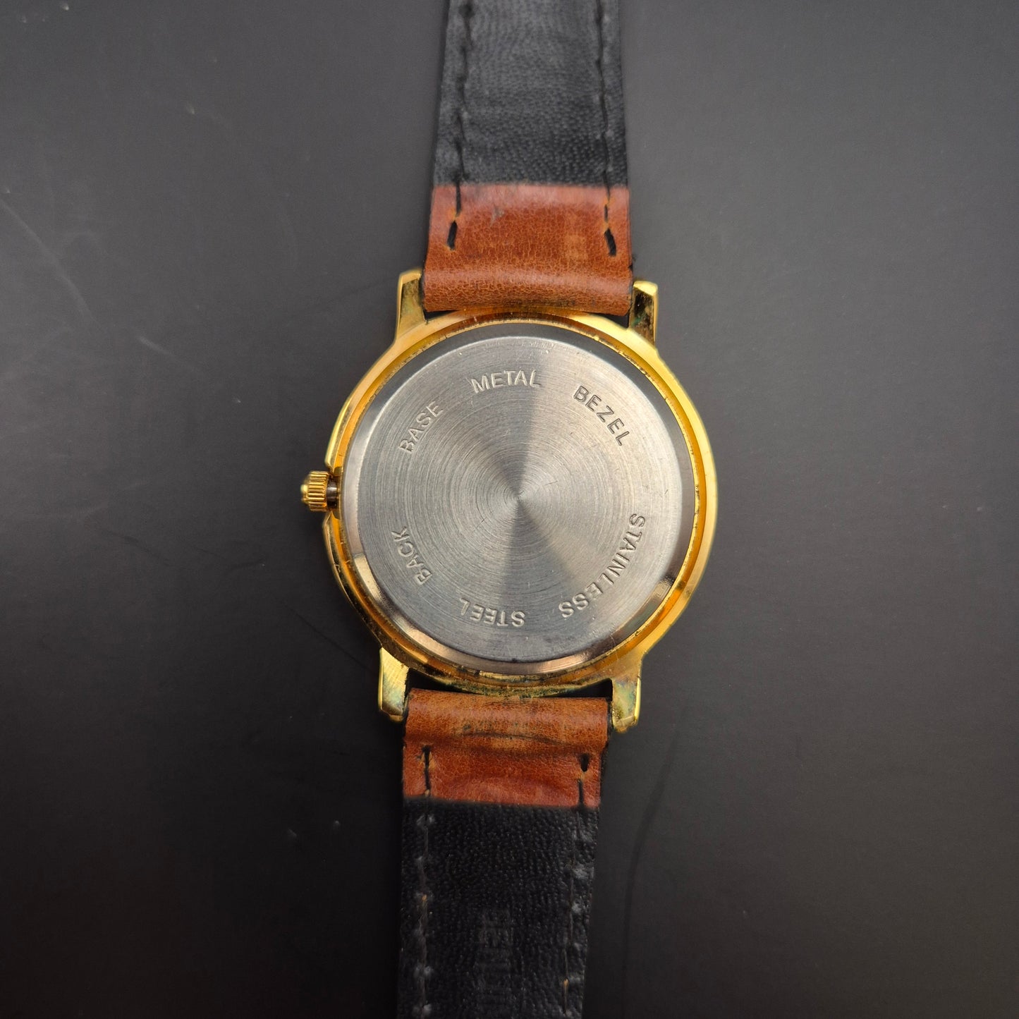 Diamonds Herren Uhr – Klassisches Design mit Mondphasenanzeige