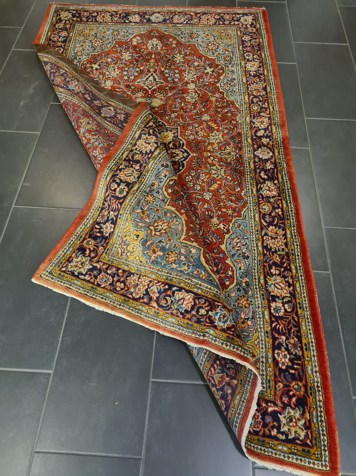 Perserteppich Orientteppich Handgeknüpfter Teppich Täbris 225x130cm