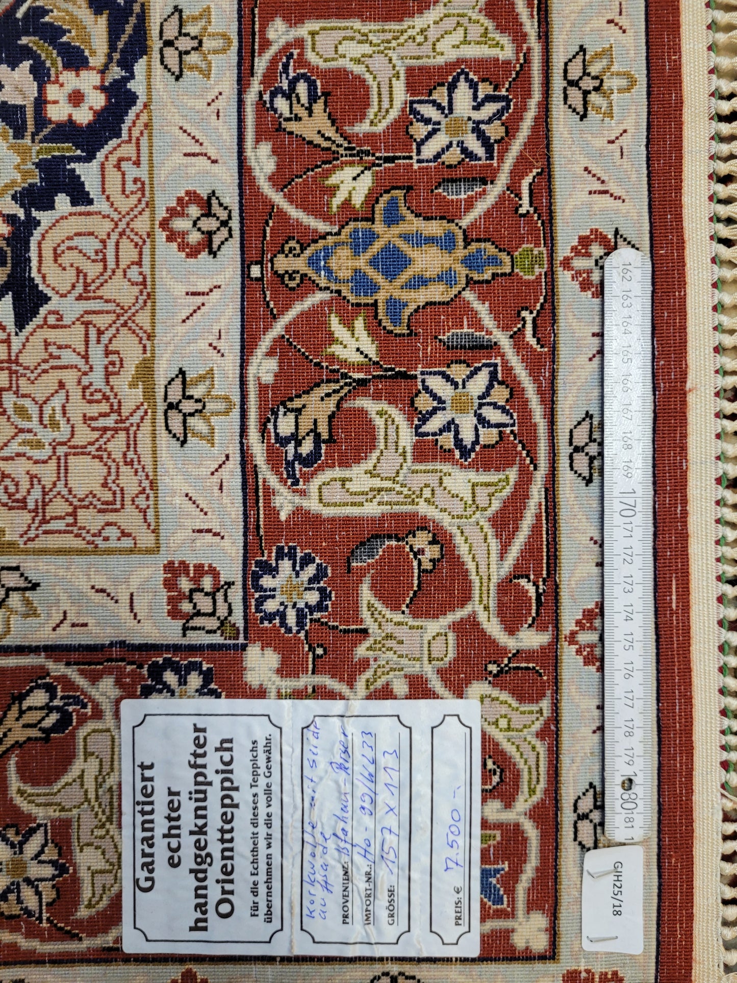 Isfahan Teppich Korkwolle Seide fein handgeknüpft