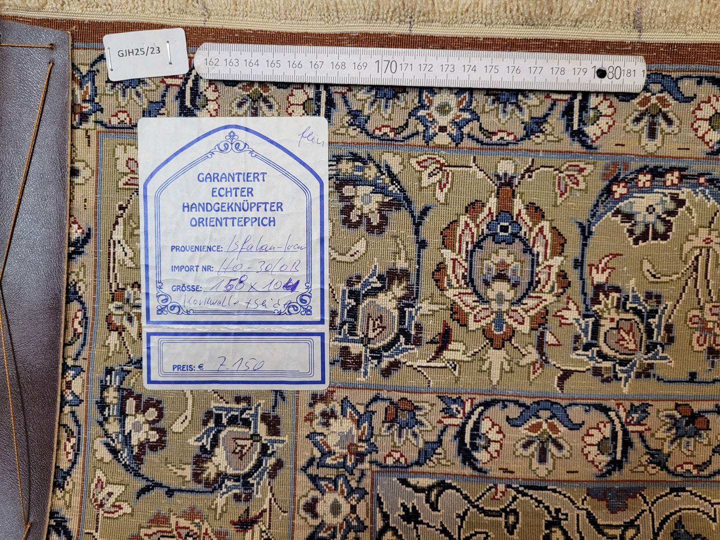 Isfahan Teppich Korkwolle Seide fein handgeknüpft