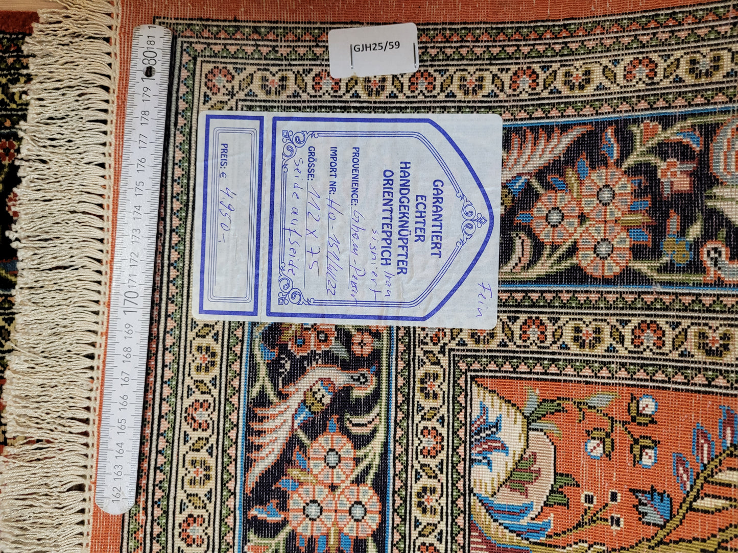 Ghom Teppich Seide auf Seide signiert florales Vogelmotiv feine Knüpfung