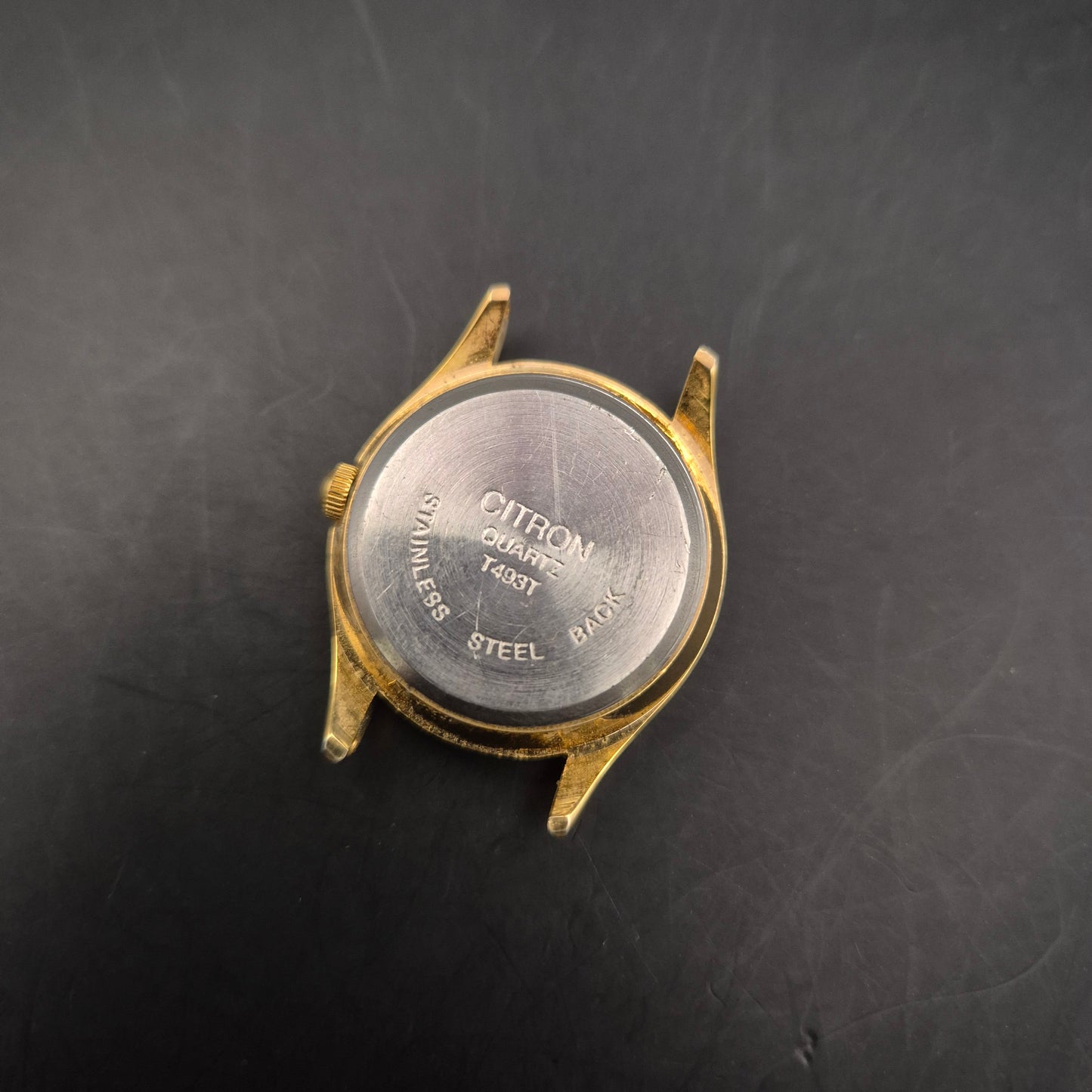 Klassische Citron Herren Uhr – Schwarzes Zifferblatt mit Goldgehäuse