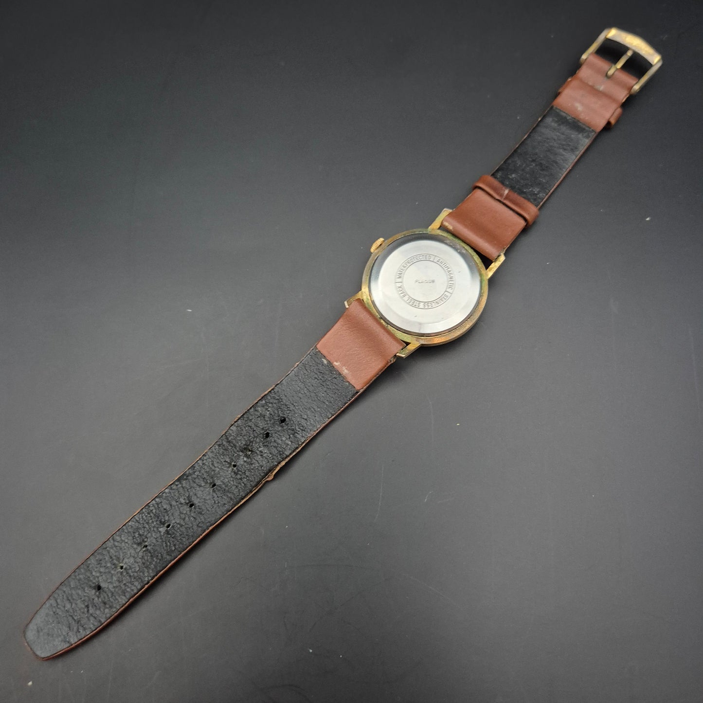 Vintage Ducado Anker Uhr – Klassisch mit braunem Lederarmband