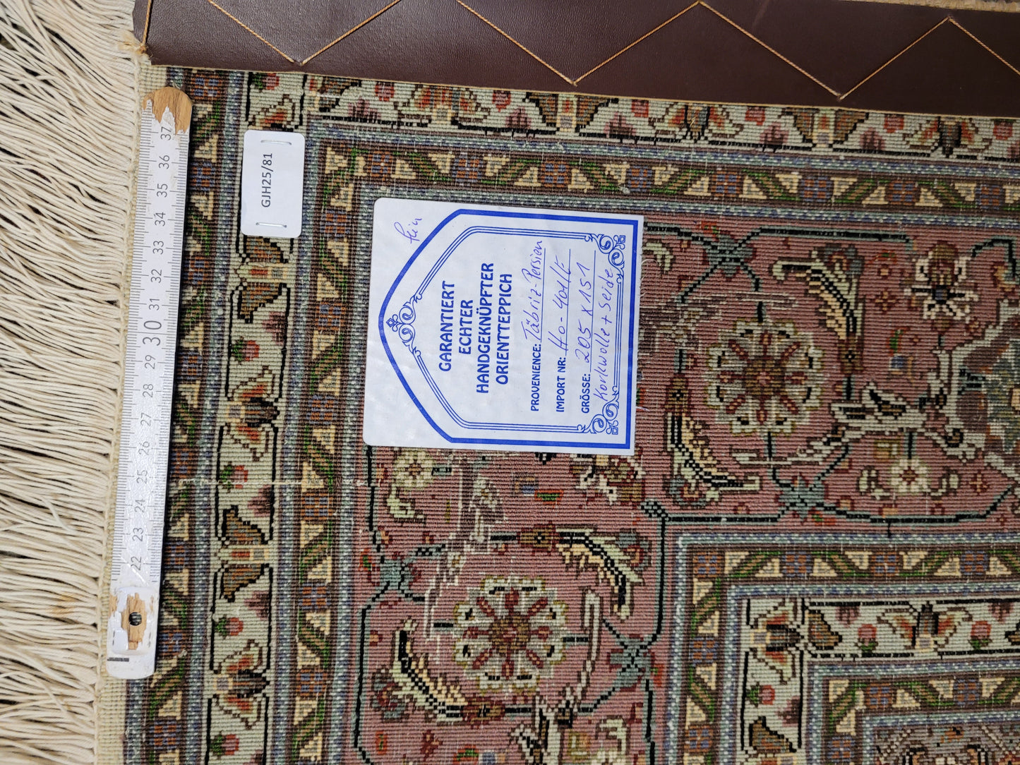 Täbriz Teppich Korkwolle Seide feine Handknüpfung Mahi Design