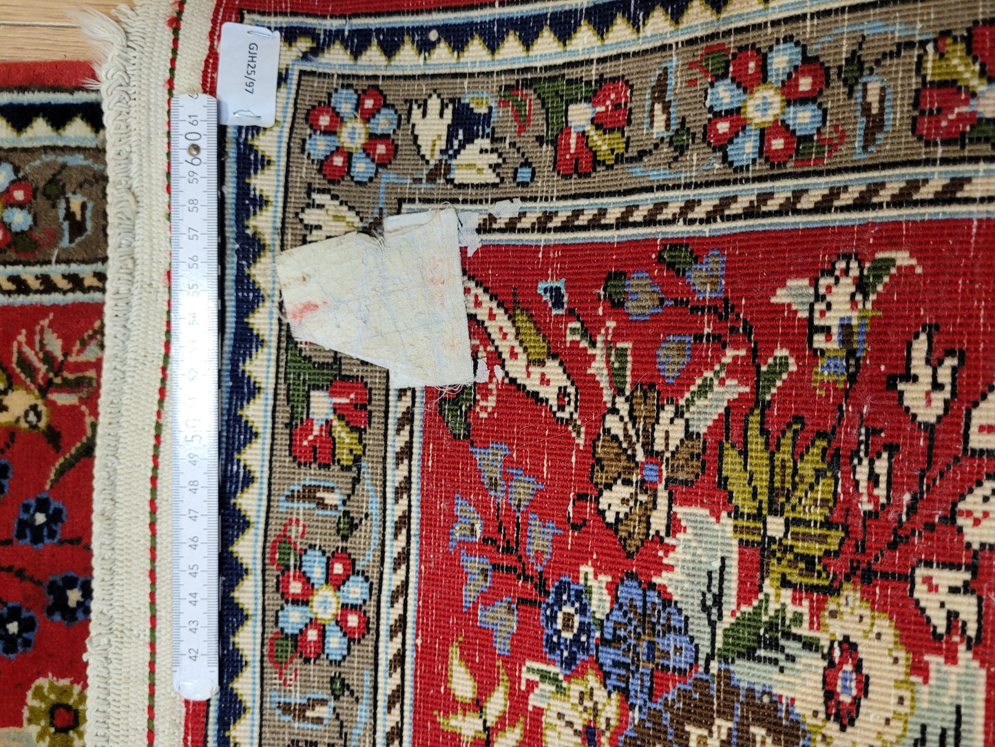 Ghom Teppich Korkwolle Medaillon floral fein geknüpft