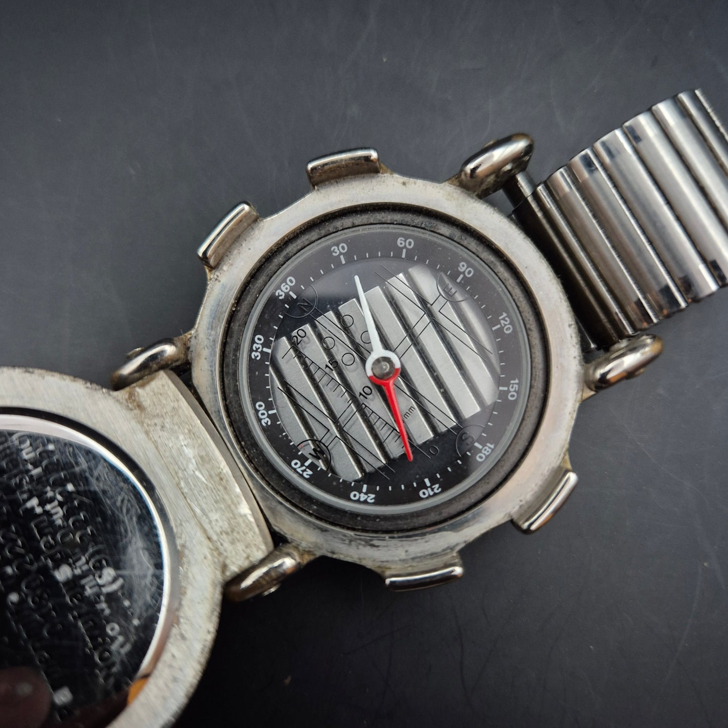 Seltene ADAC Herren Uhr – Gelbes Zifferblatt mit Kompass und Weltzeit