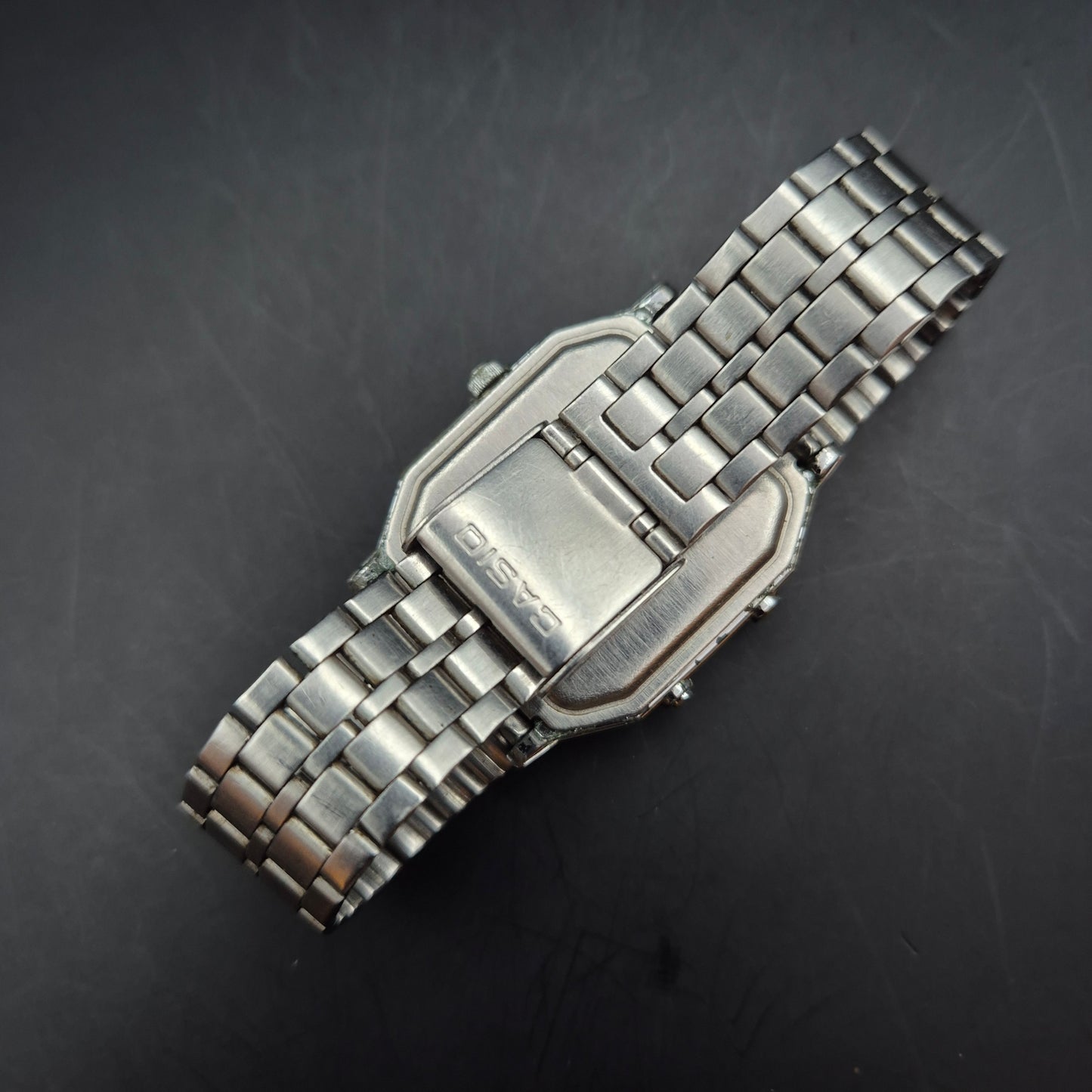 Casio Vintage Herren Uhr AQ-415 – Klassisch & zeitlos