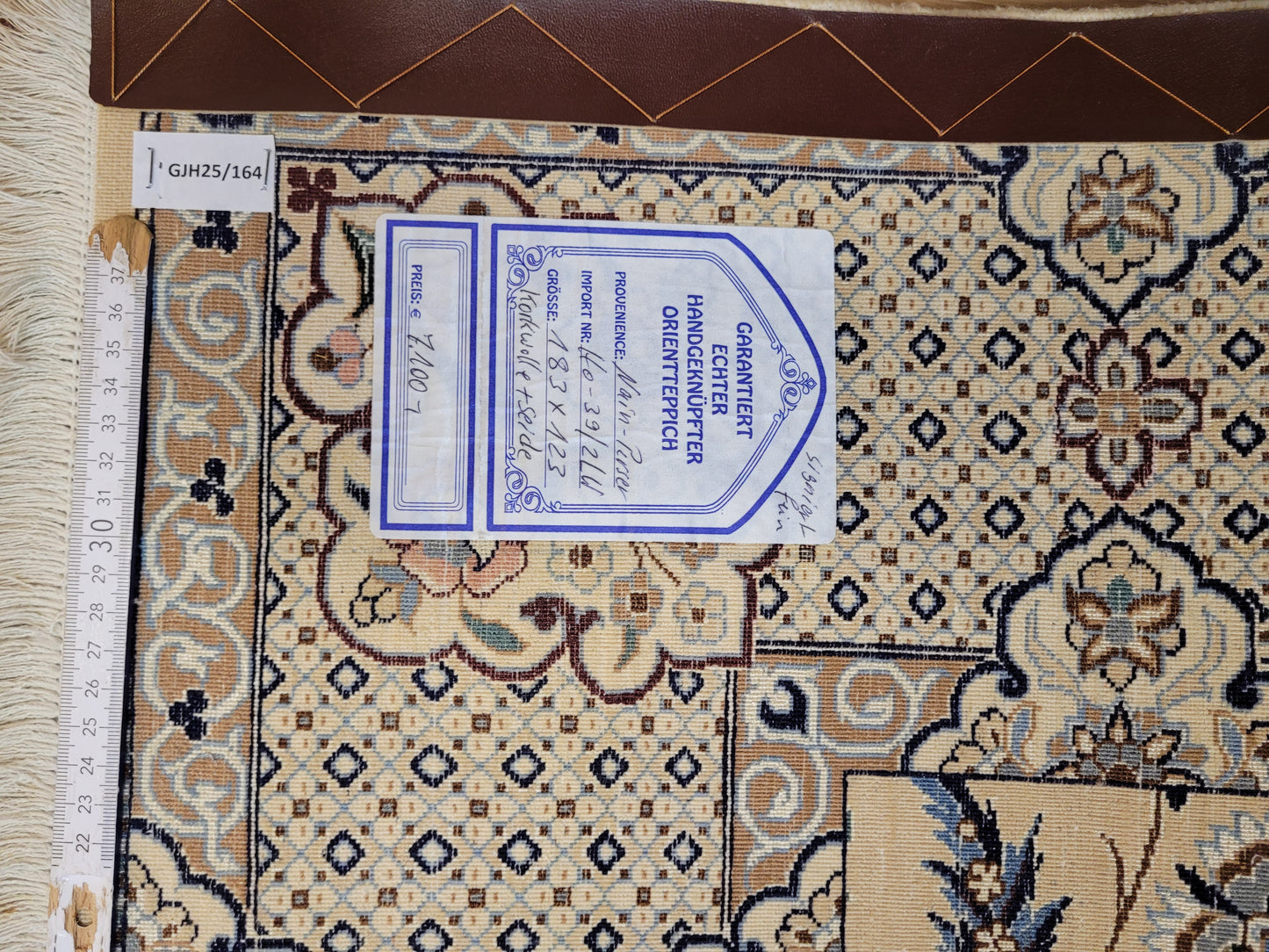 Nain Teppich Korkwolle mit Seide Jagd- und Gartenmotiv feine Knüpfung