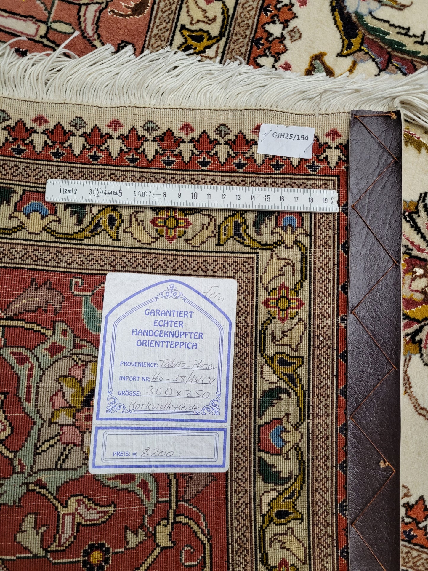 Täbriz Teppich Korkwolle Seide feine Knüpfung 300x250 cm