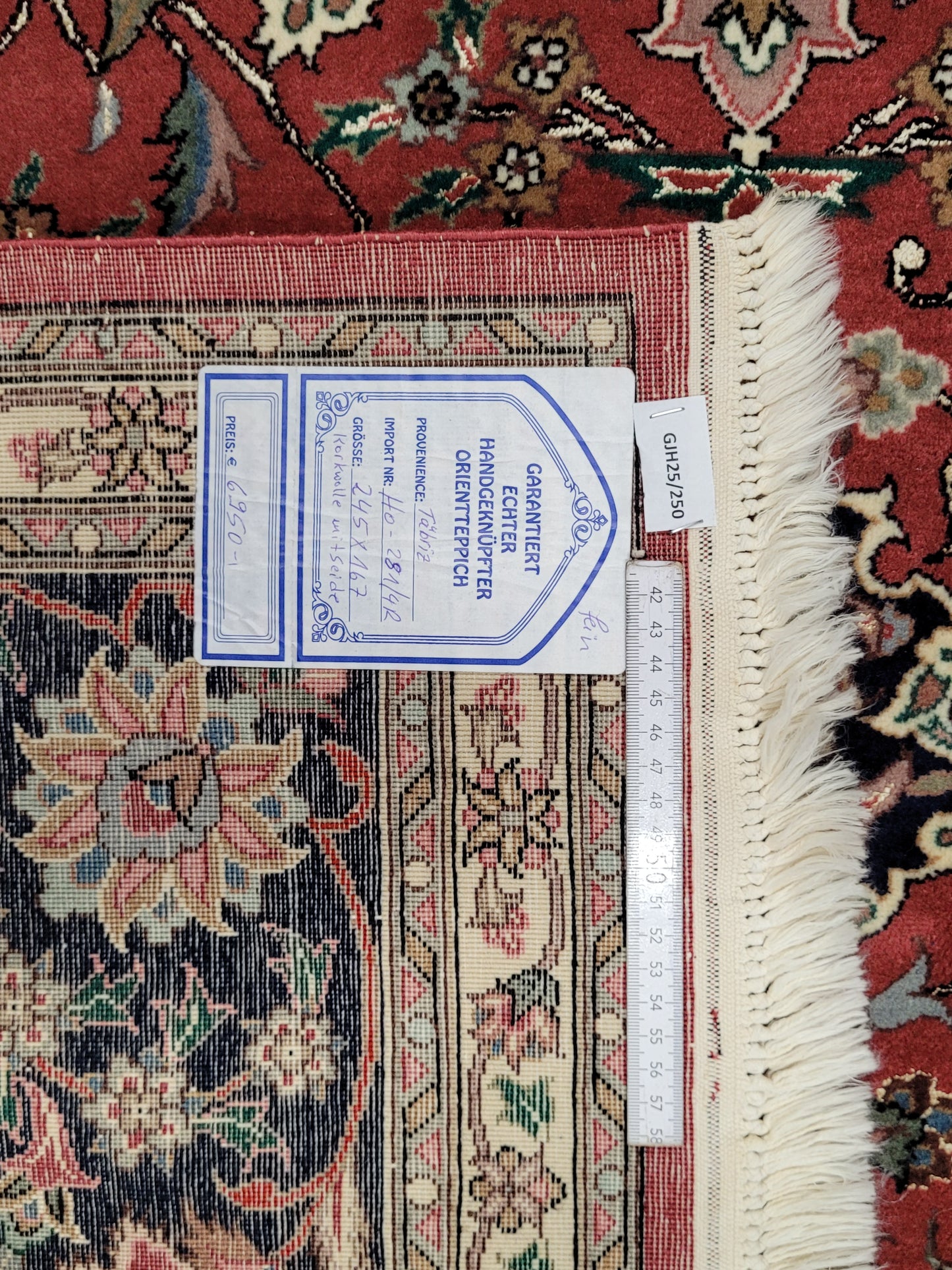 Täbriz Teppich 250x170 cm feine Korkwolle mit Seide Medaillonmuster