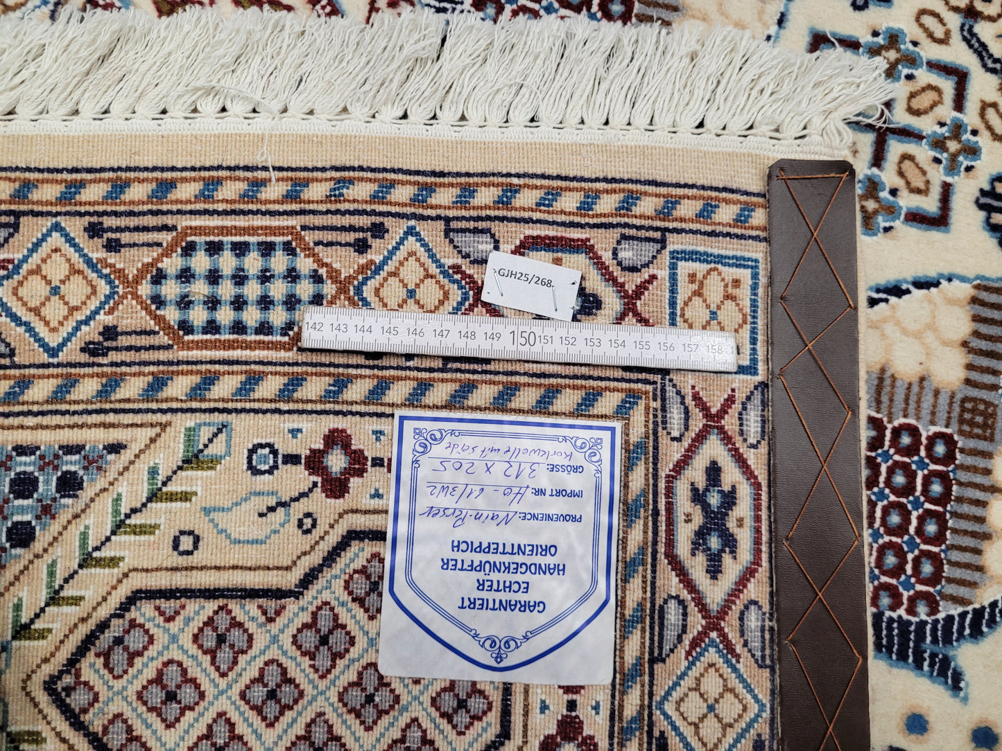 Nain Teppich Korkwolle mit Seide feine Knüpfung 315 × 205 cm