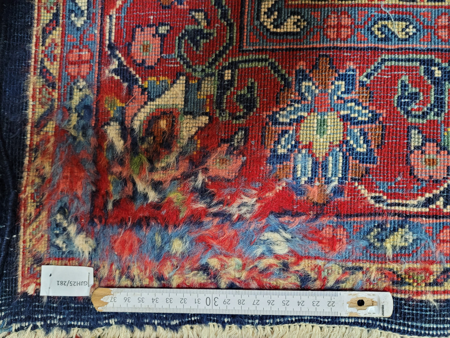 Sarough Teppich Korkwolle klassisches Medaillon 205x138 cm