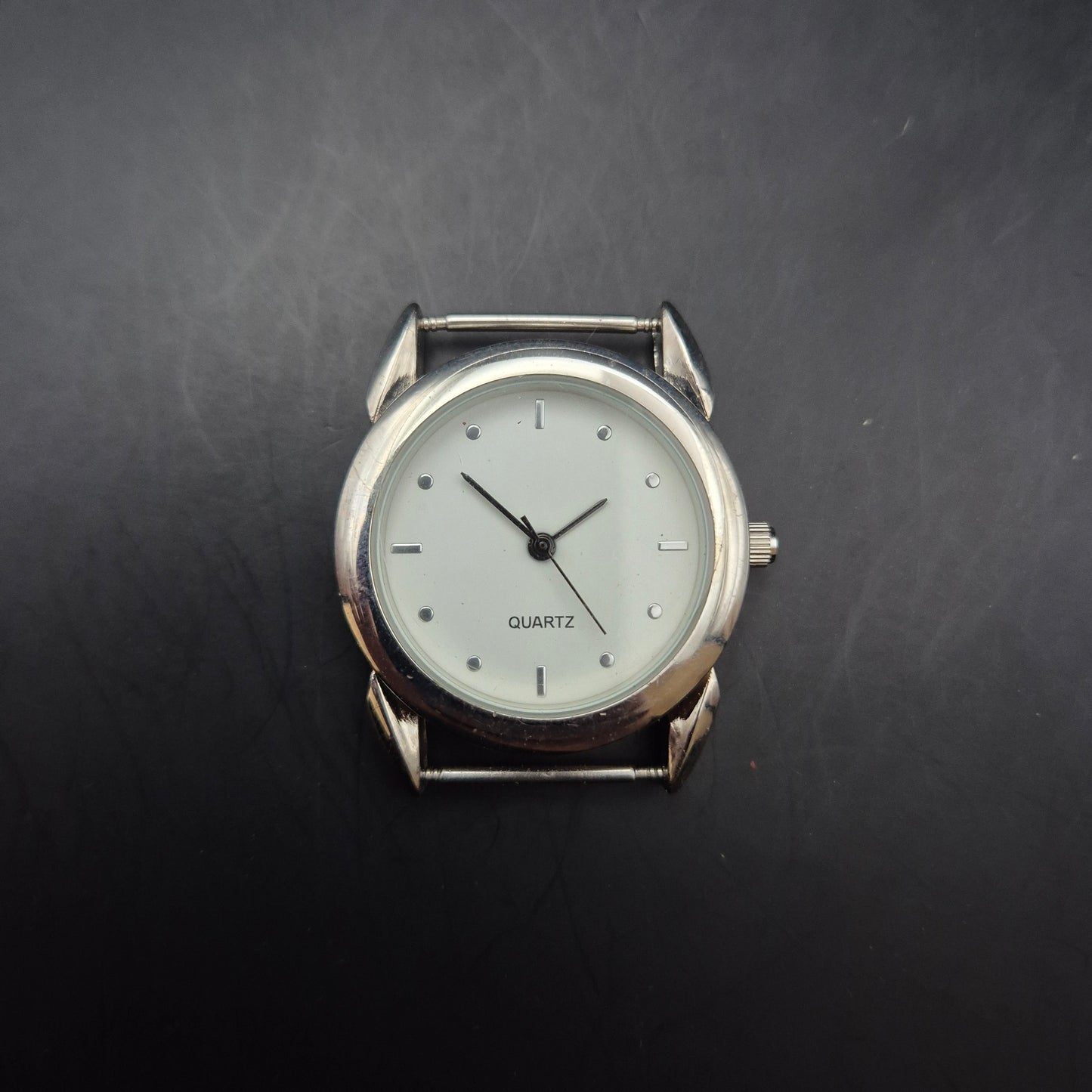 Schlichte Eternal Love Damen Uhr – Elegantes Design für jeden Tag