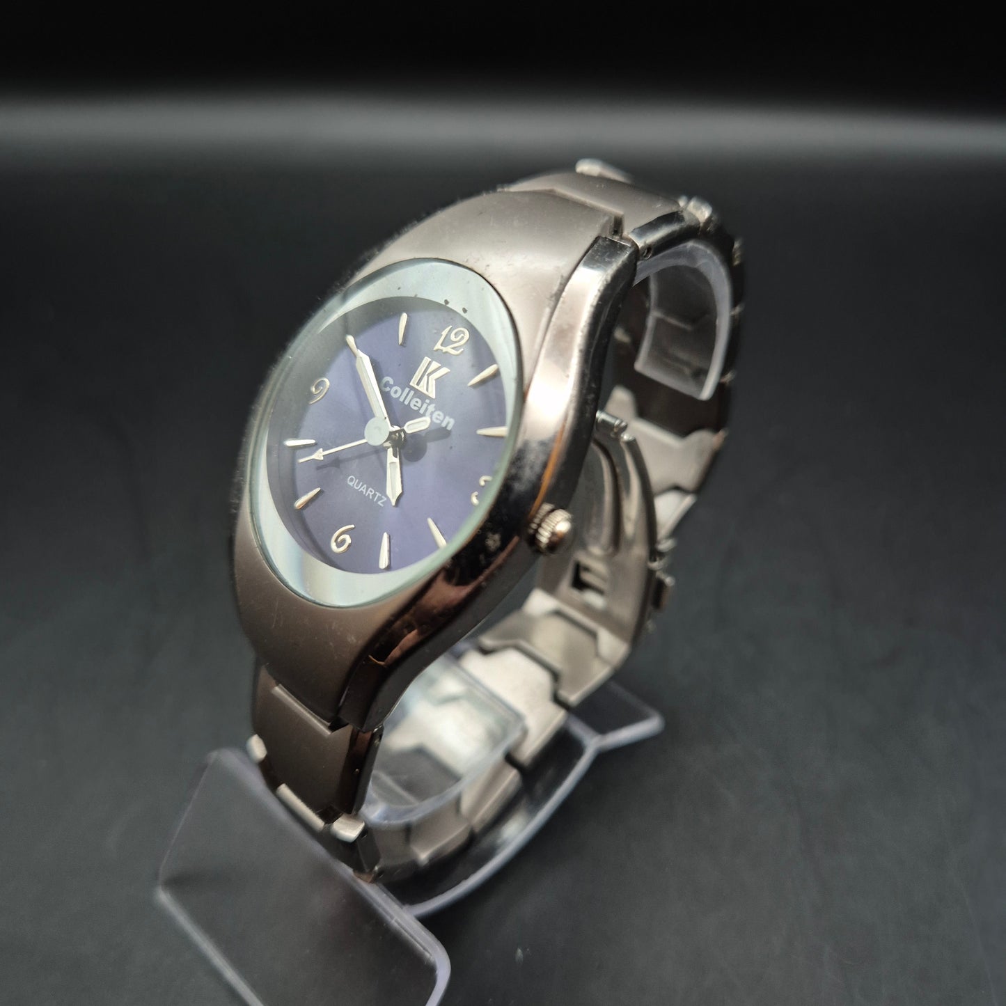 Colleiten Damen Uhr – Edelstahlgehäuse mit violettem Zifferblatt