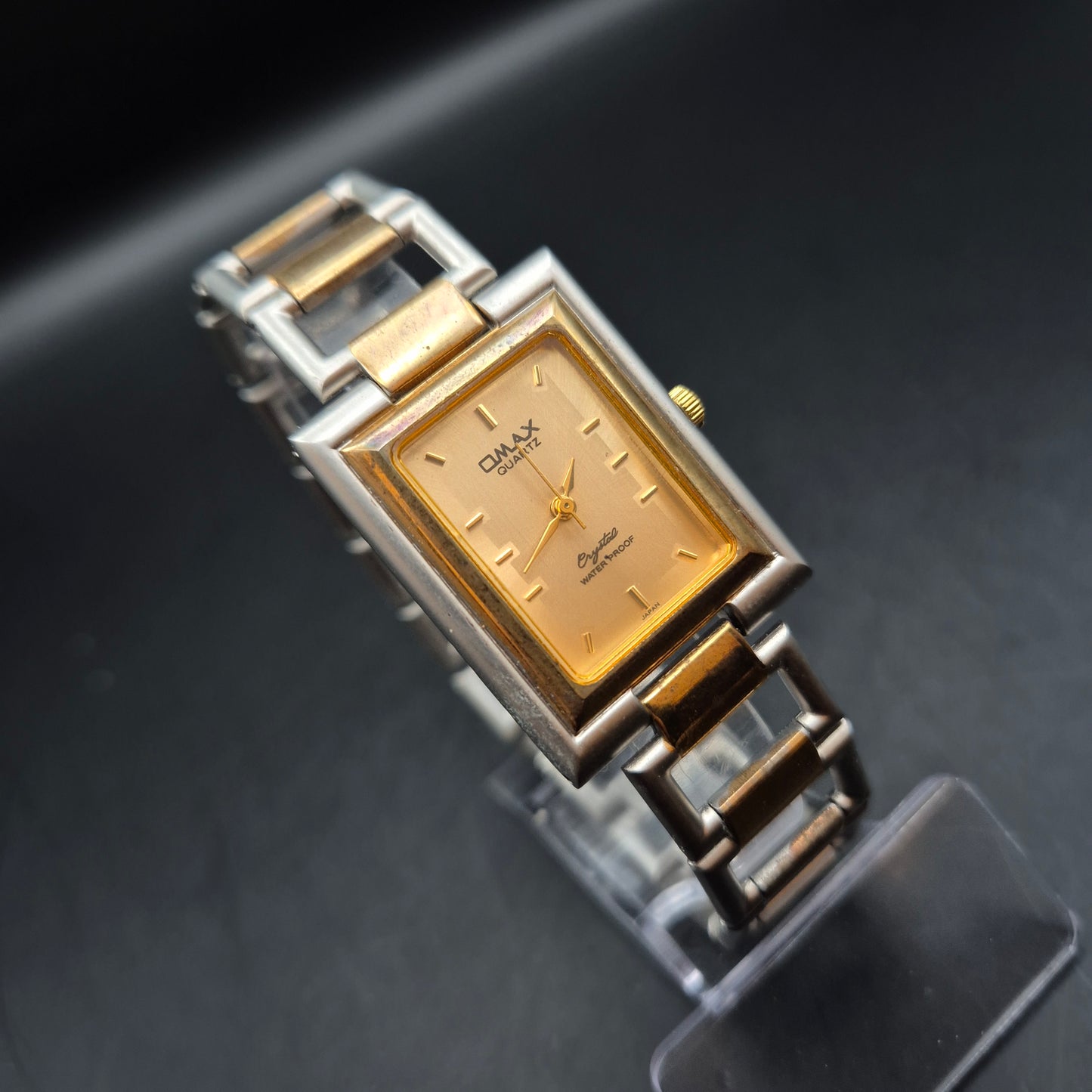 Omax Crystal Damen Uhr – Elegantes Rechteck-Design Bicolor