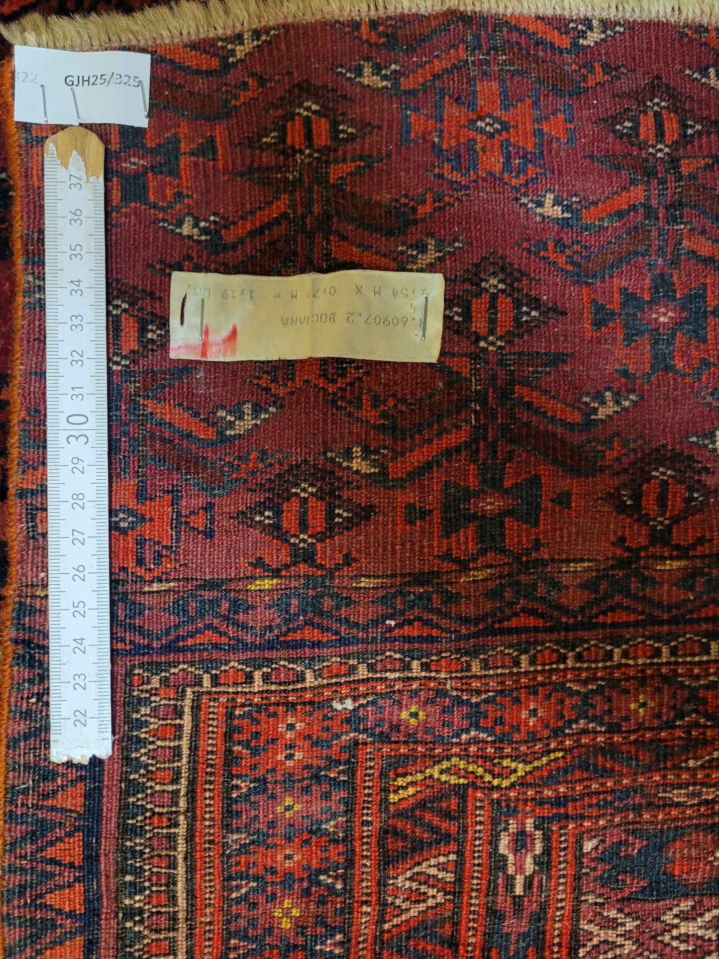 Orientteppich handgeknüpft Jomut Buchara 150x80 cm