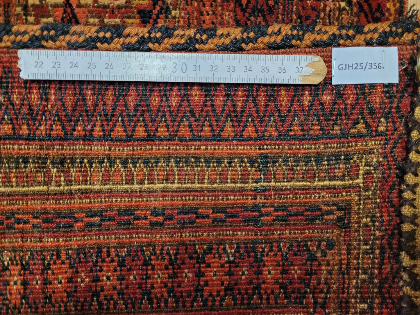 Orientteppich handgeknüpft Zeltstück Jomut 130×38 cm