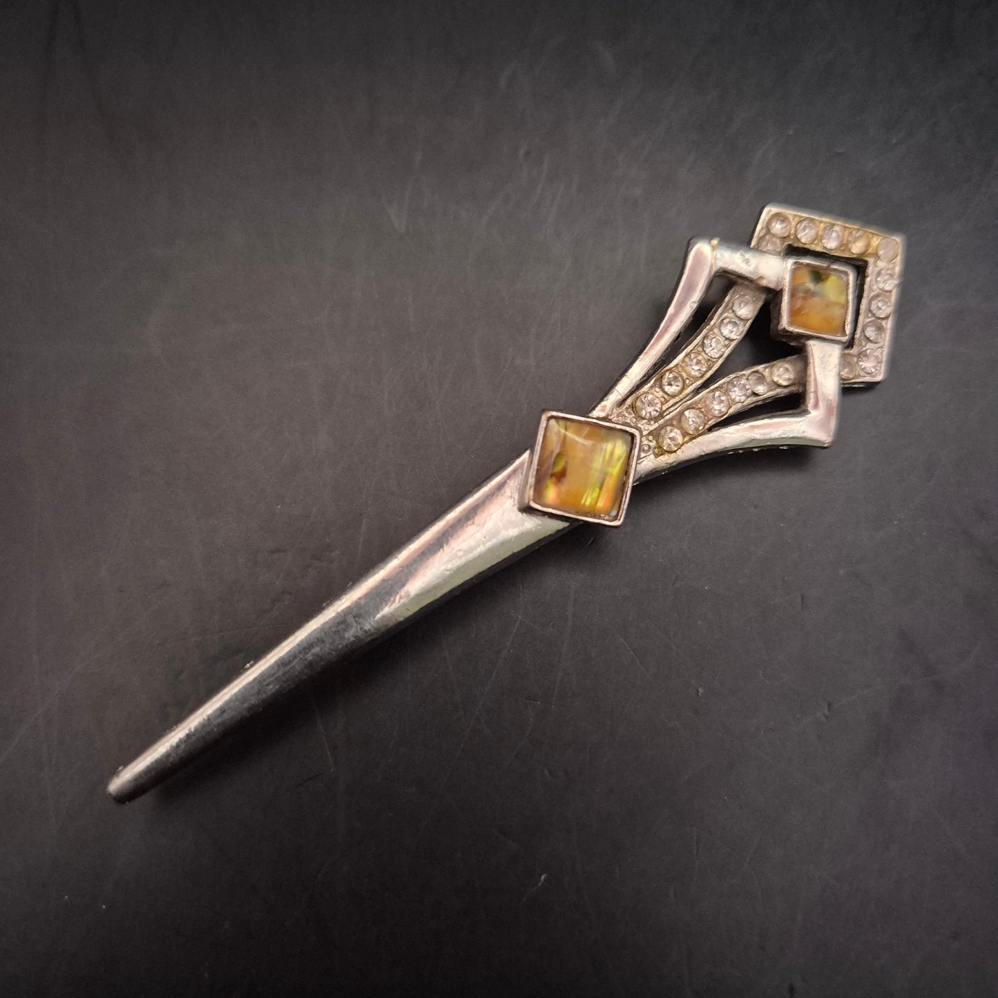 Schlanke Vintage Brosche – Art-Déco-Stil mit Strass & Stein-Akzenten