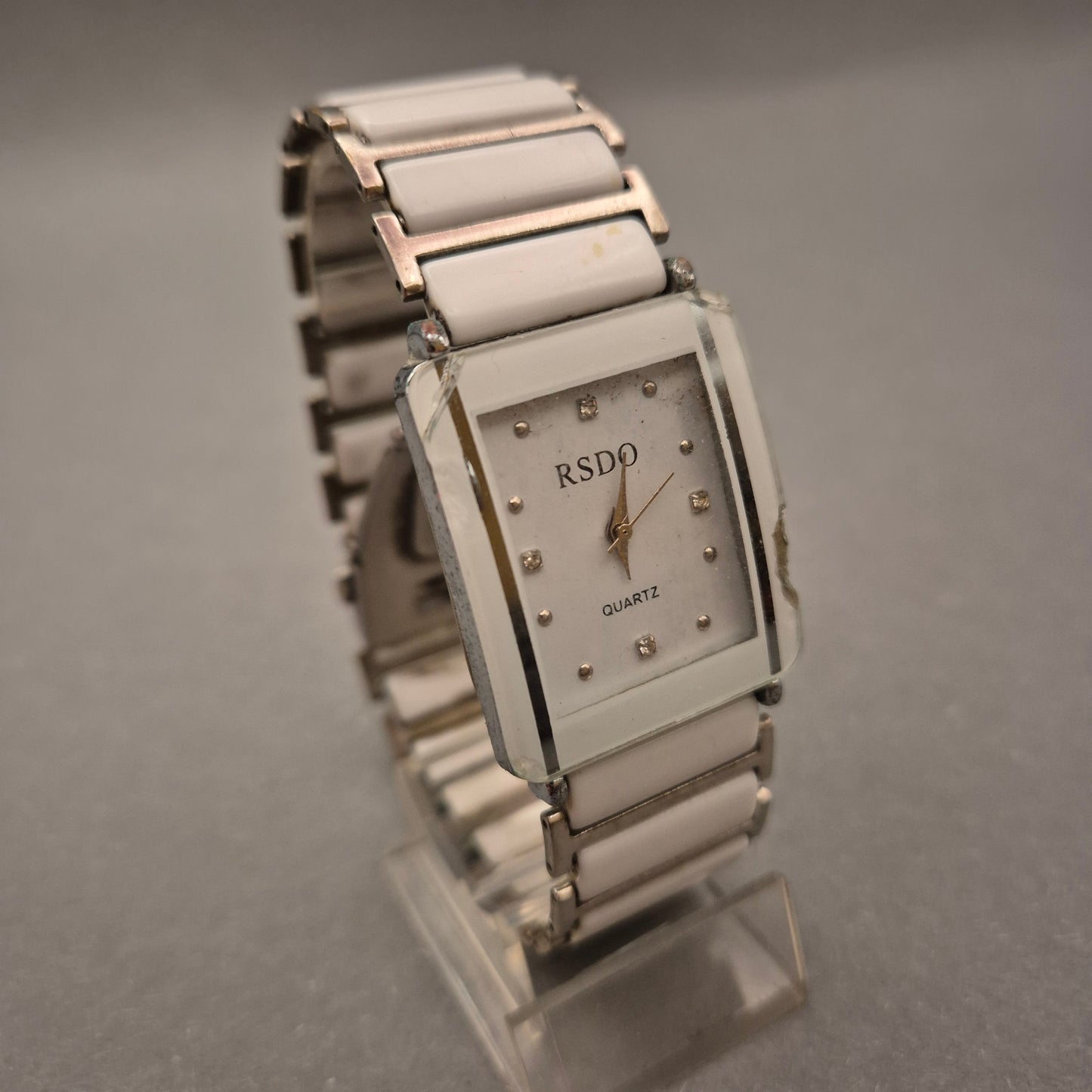 Moderne RSDO Damen Uhr – Weißer Keramik-Look