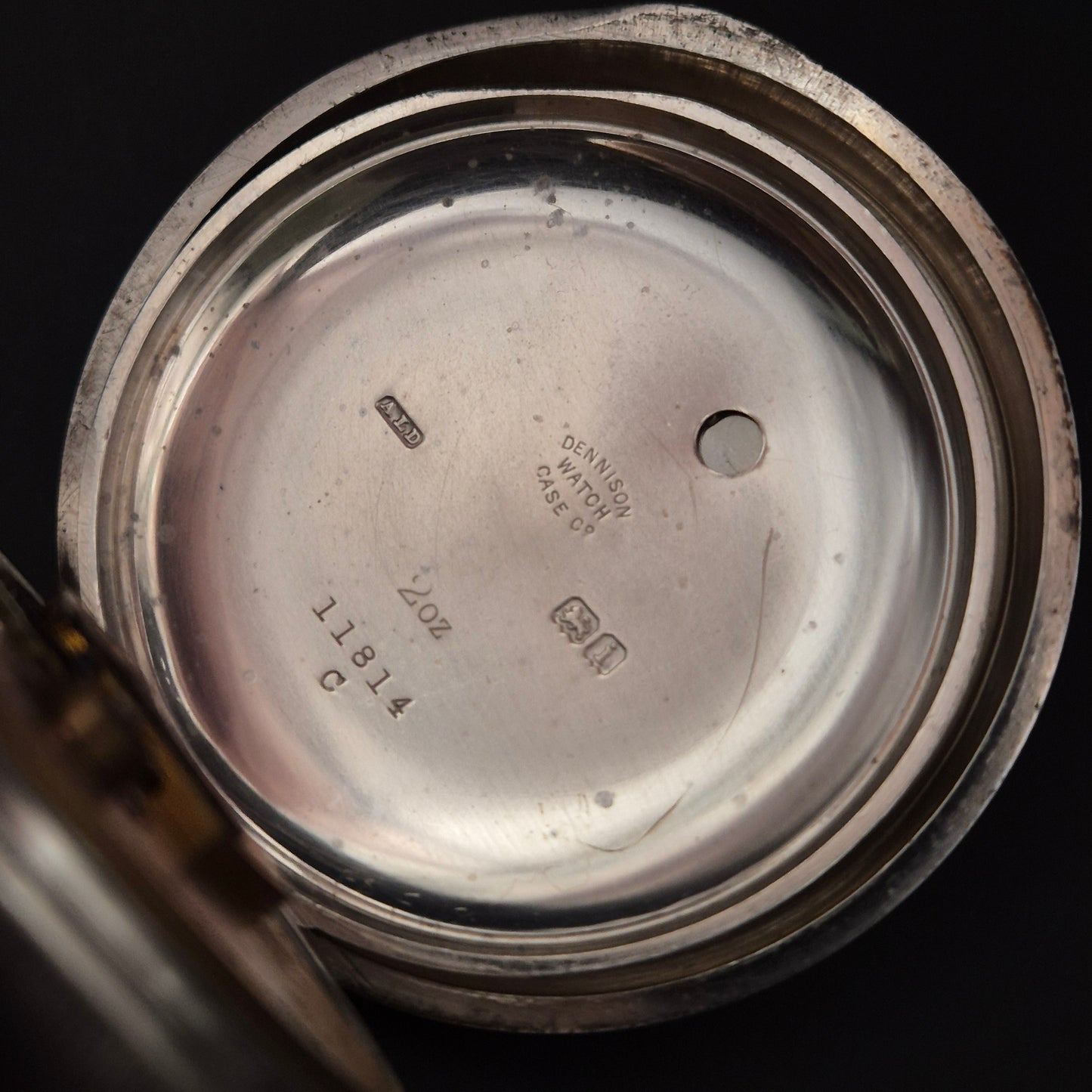 Antike Waltham Taschenuhr mit Kette – Eleganz im historischen Stil