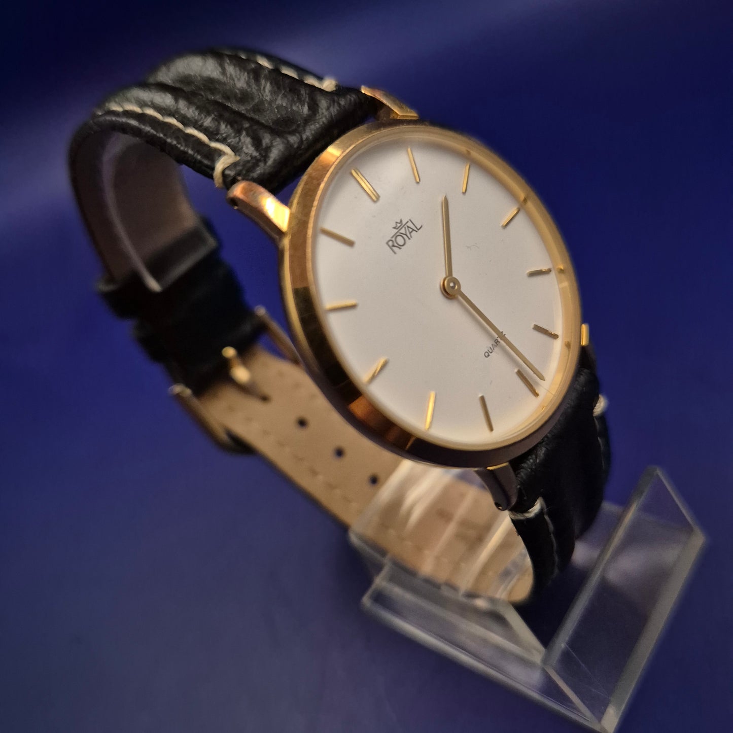 Klassische Royal Herren Uhr – Minimalistisches Gold-Design