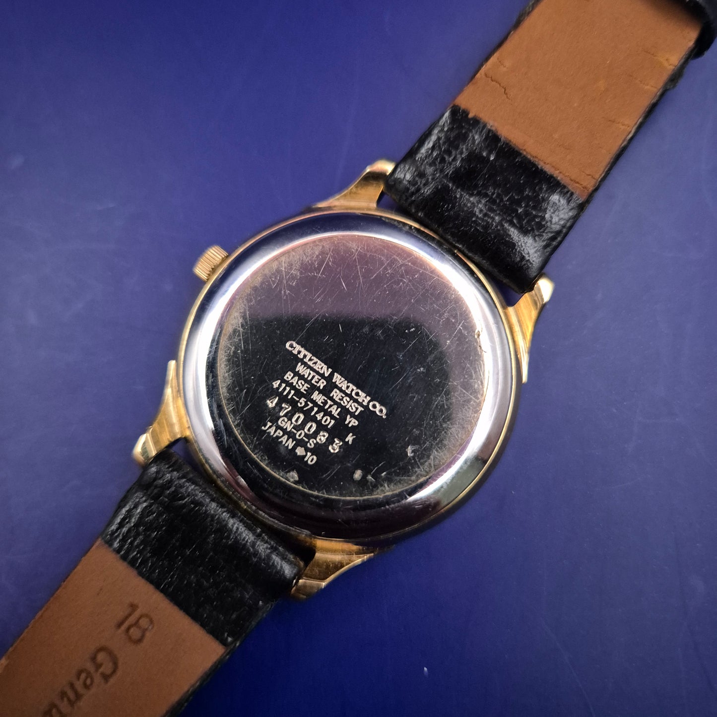Edle Citizen Herren Uhr – Solar-Technologie mit strukturiertem Zifferblatt