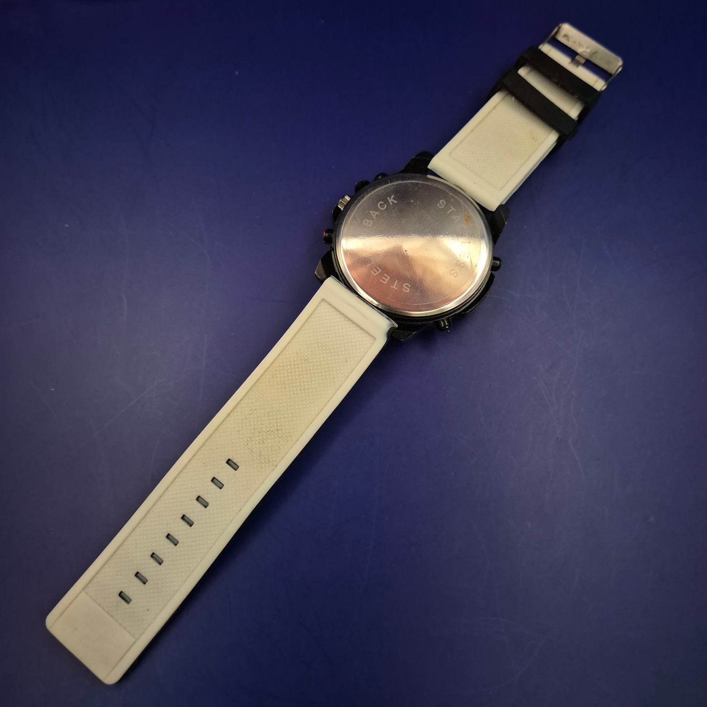Elegante Auriol Damen Uhr – Rechteckiges Design mit Strassbesatz