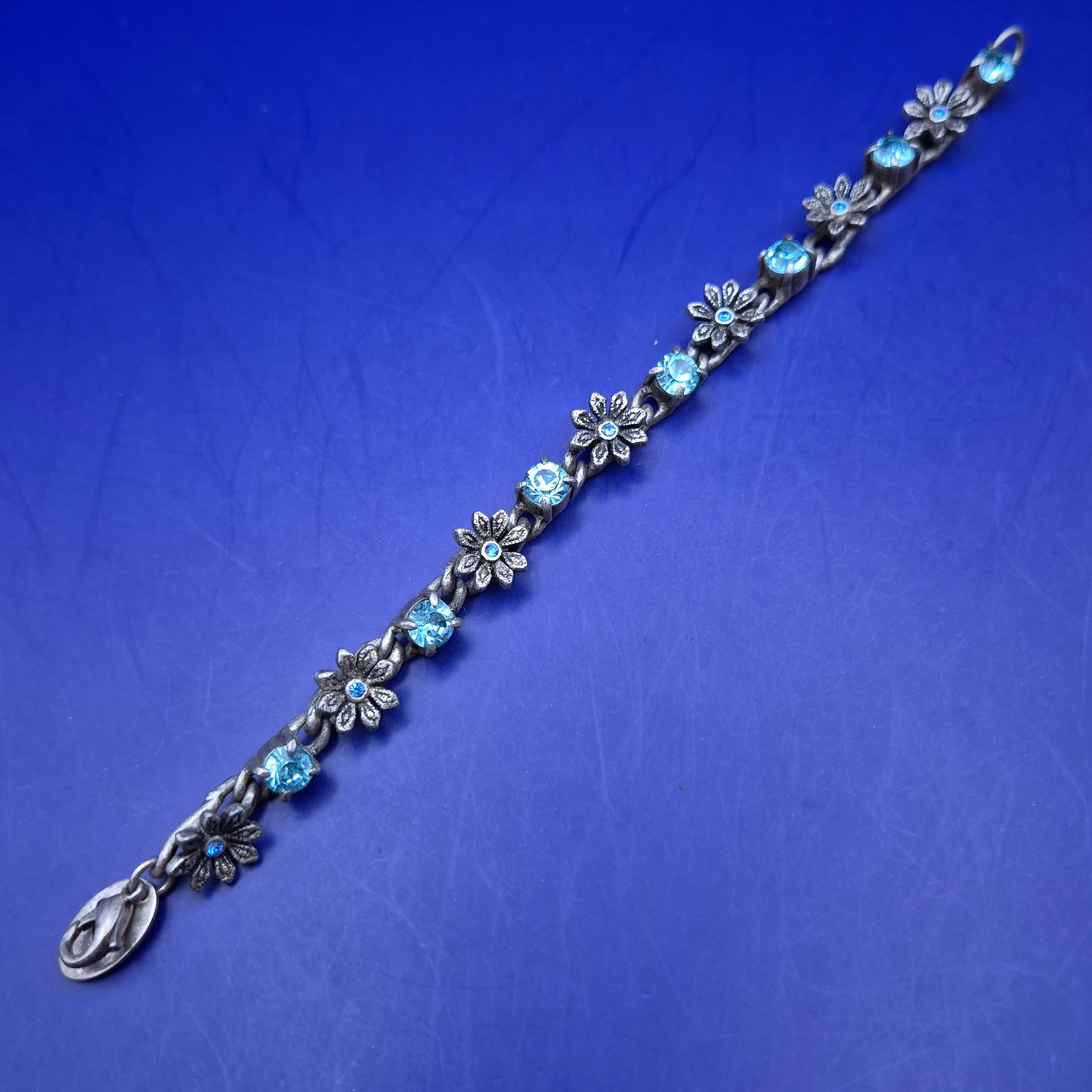 Elegantes Nolan Miller Armband – Vintage-Stil mit Blauen Kristallen
