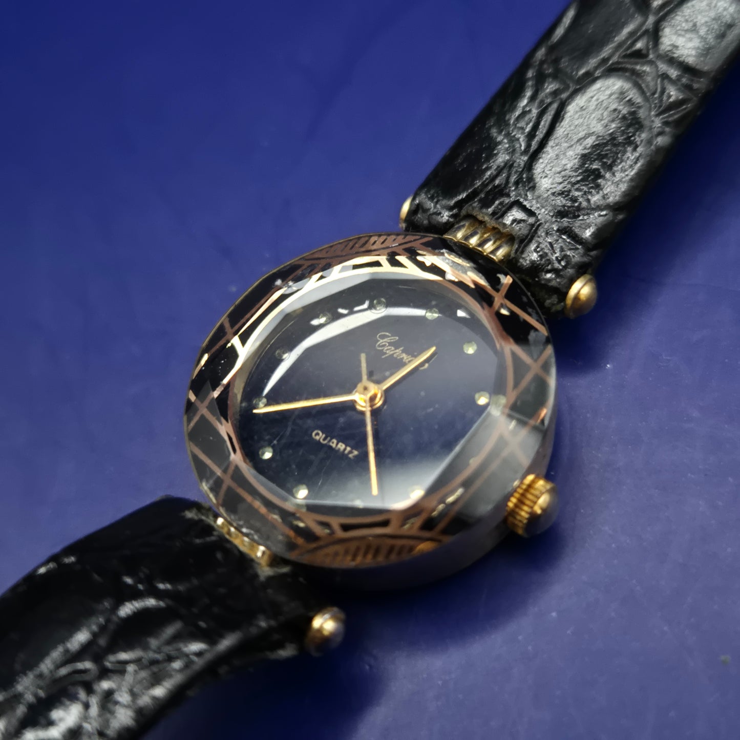 "Vintage 'Capricho' Damen Uhr – Schickes Design für den Alltag