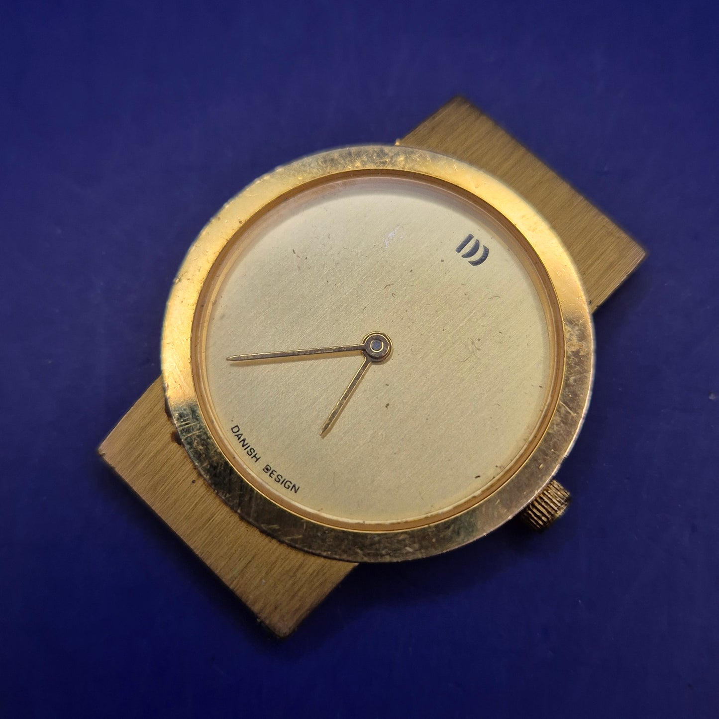 Elegante Danish Design Herren Uhr – Minimalistisches Gold Design