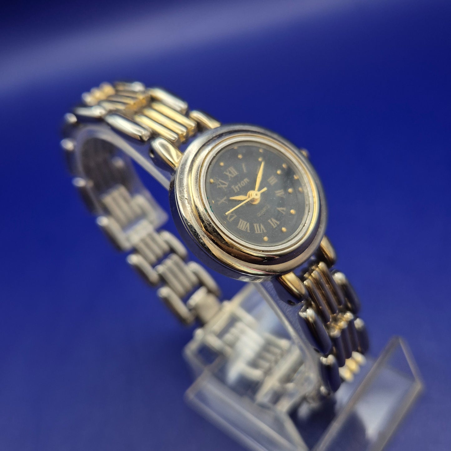 Elegante Irion Damen Uhr – Klassisches Bicolor-Design mit Römischen Ziffern