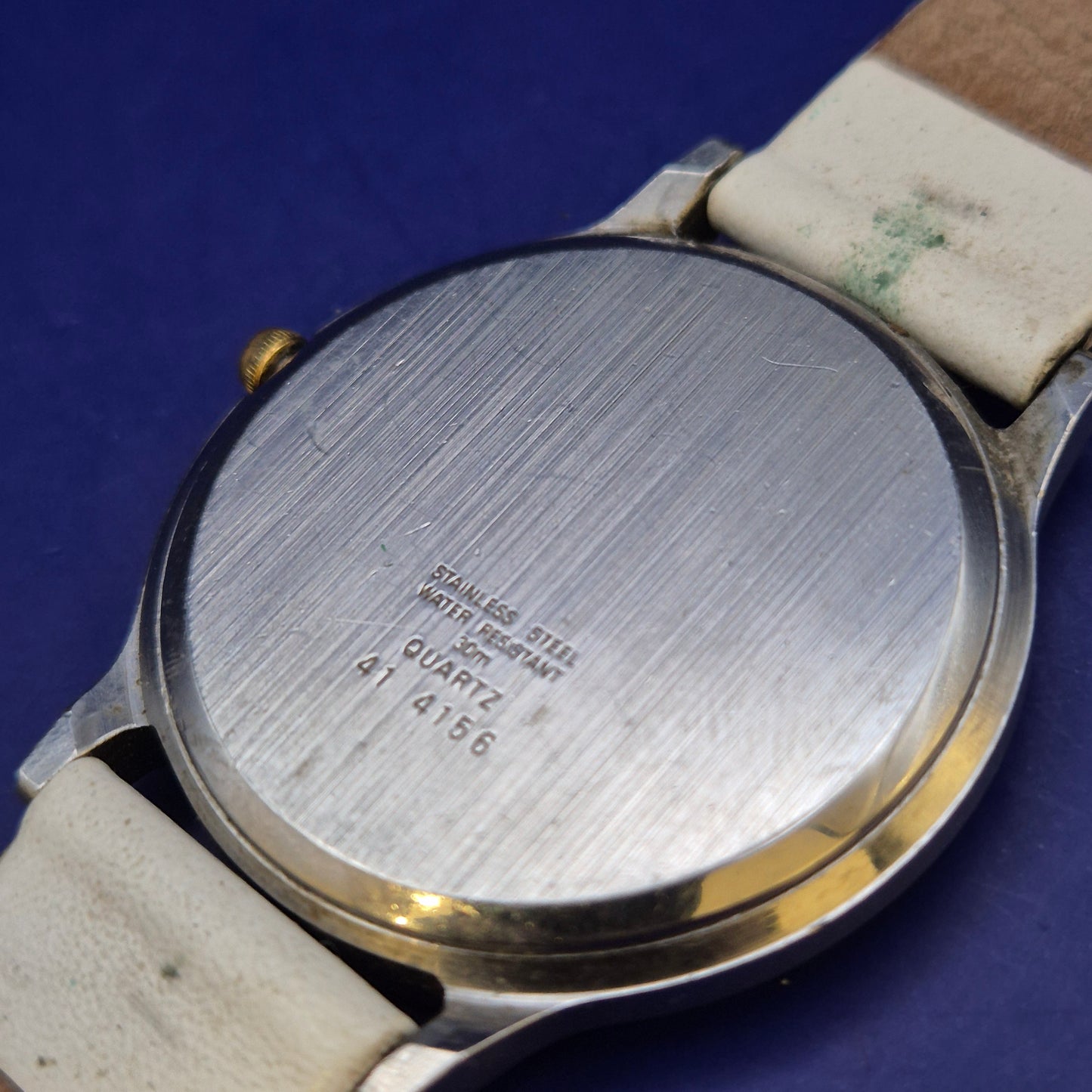 Klassische Junghans Herren Uhr – Zeitloses Design mit Datumsanzeige