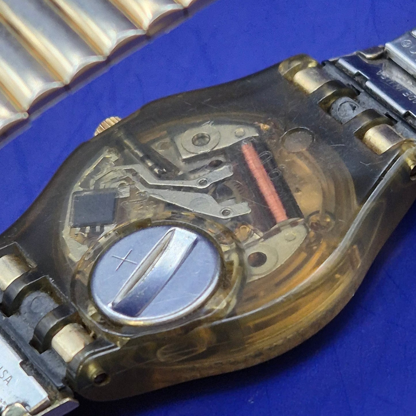 Vintage Swatch Damen Uhr – Klassisches Design mit Flex-Armband