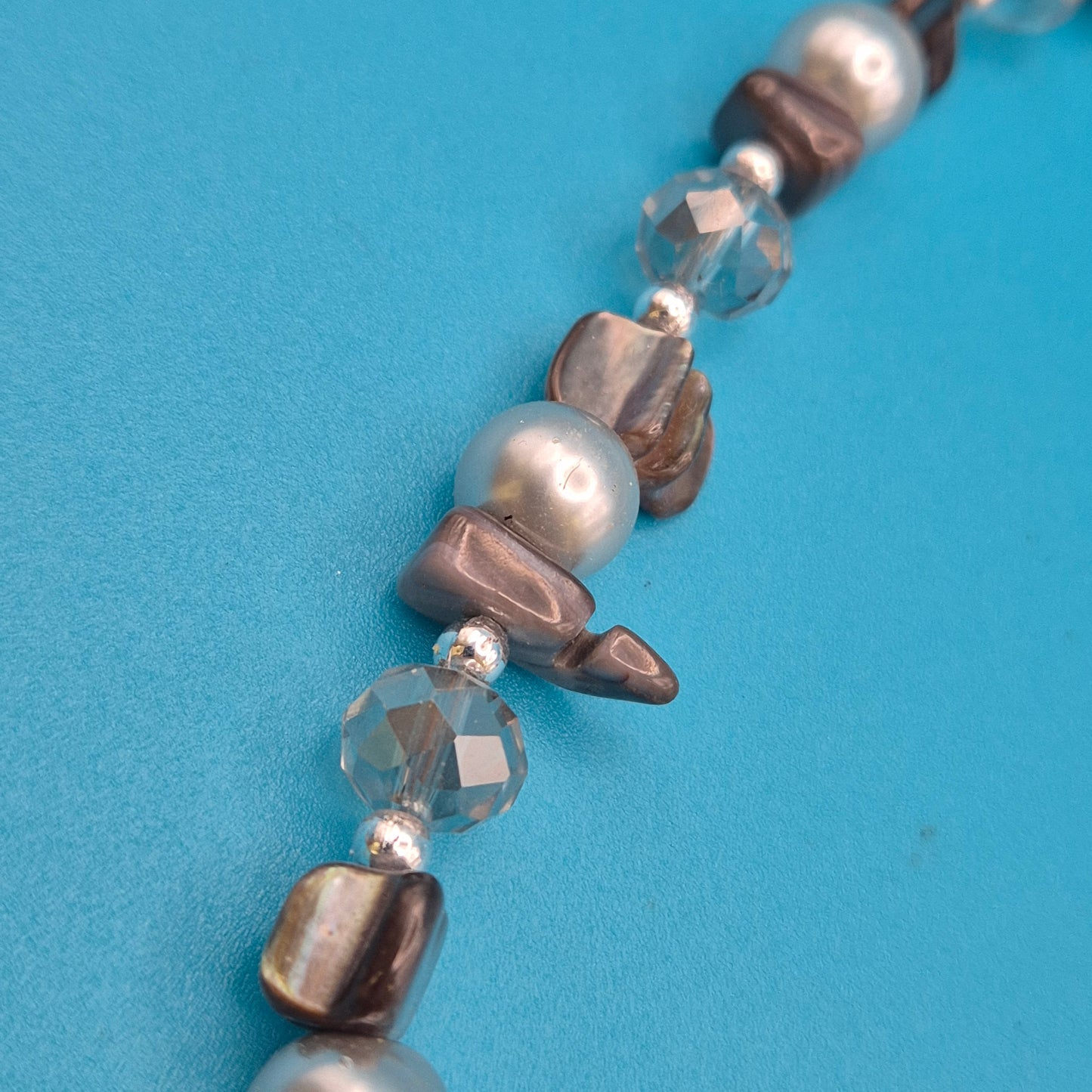 Vintage Statement Halskette mit Perlen und geschliffenen Kristallen