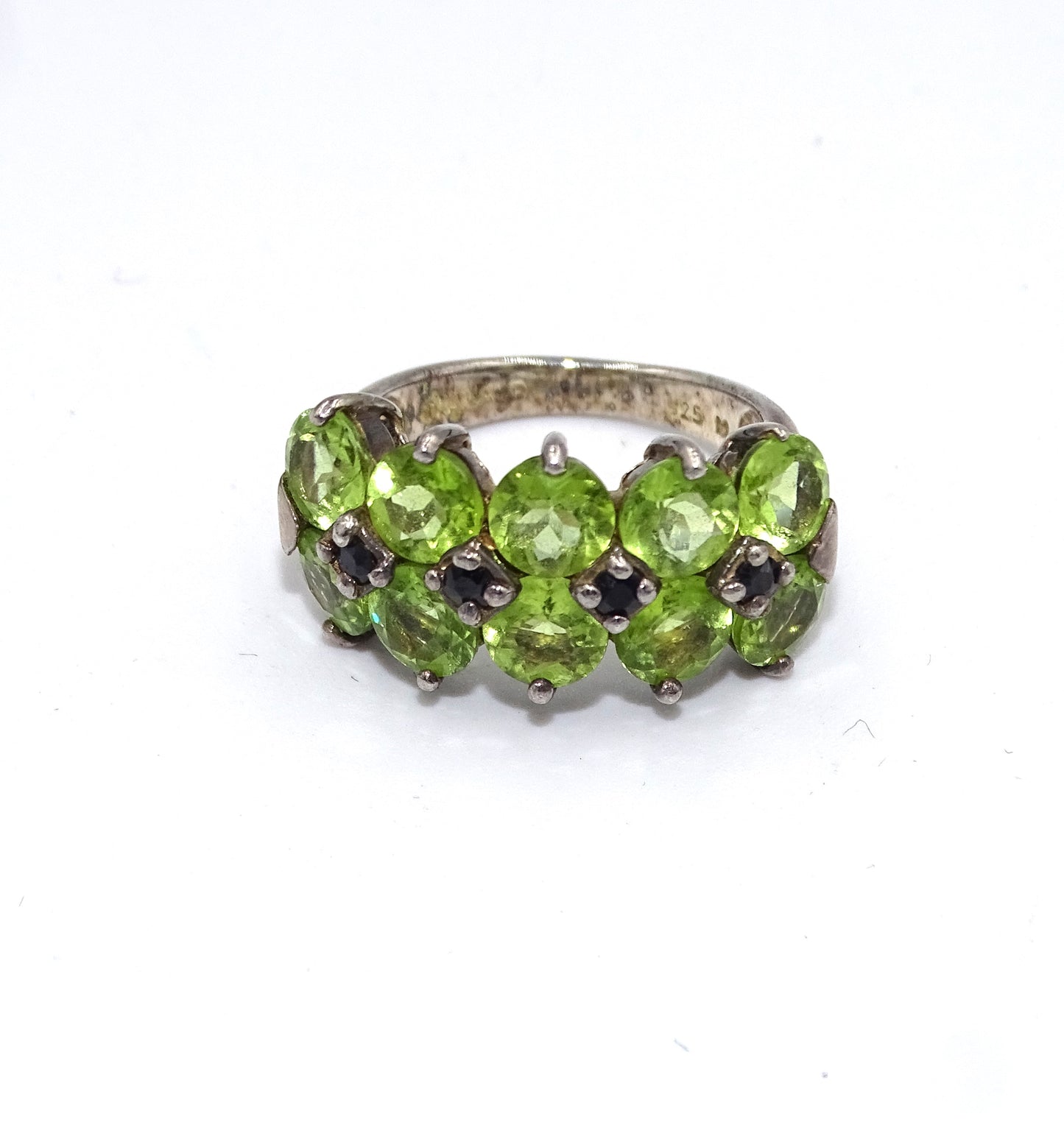Peridot-Silberring 925, Größe 50 - Eleganter Schmuck aus Thailand