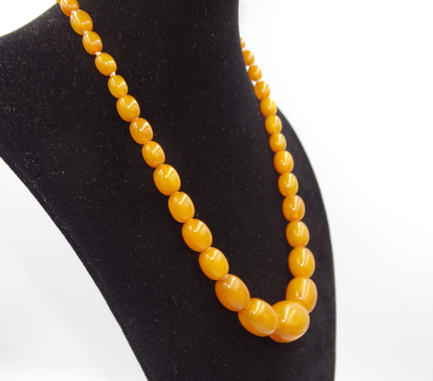 Edle Bernstein Imitat - Bakelit Kette - Oliven Kette