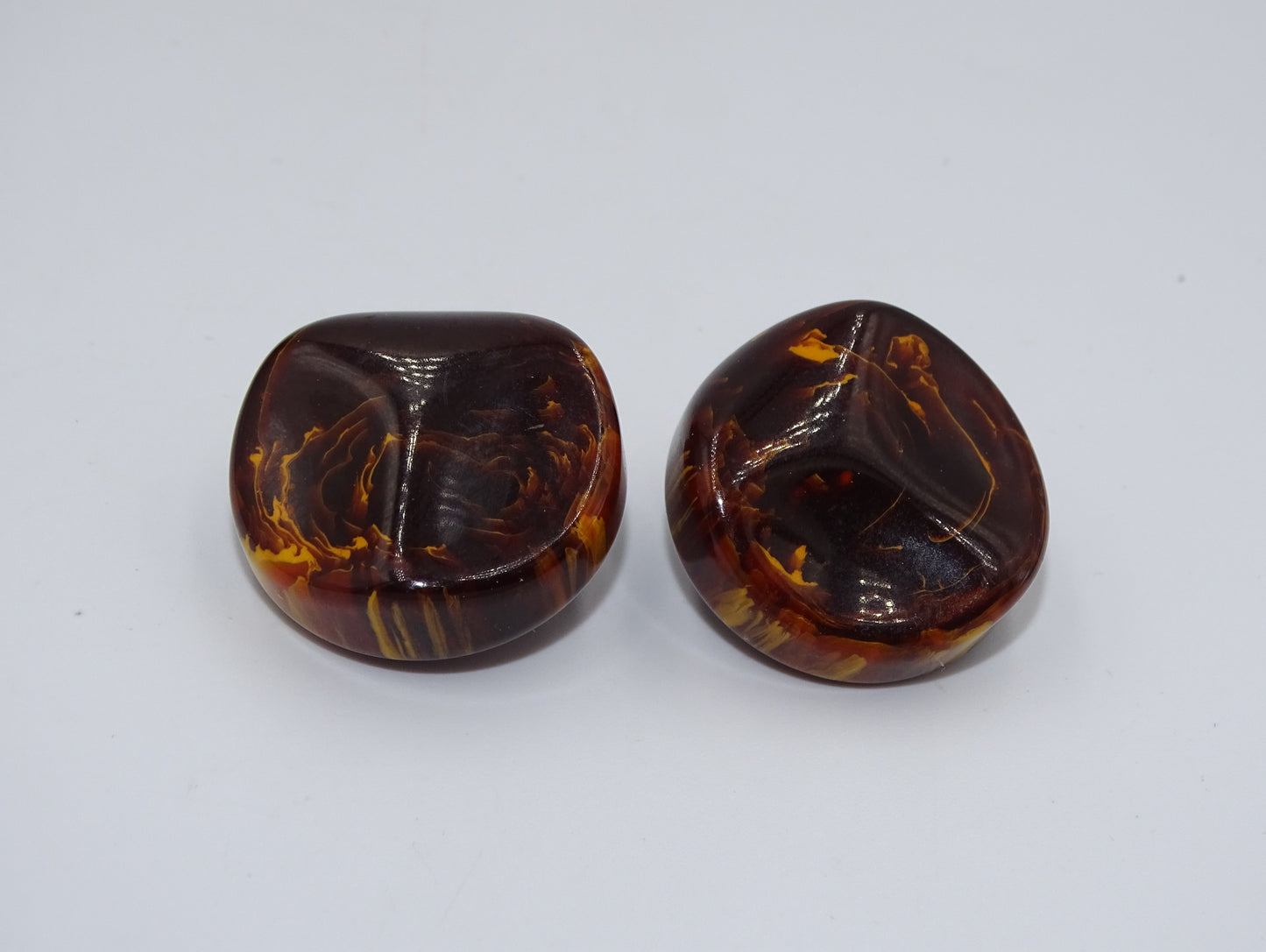 Vintage Kunststoff Ohrclips in Bernsteinoptik