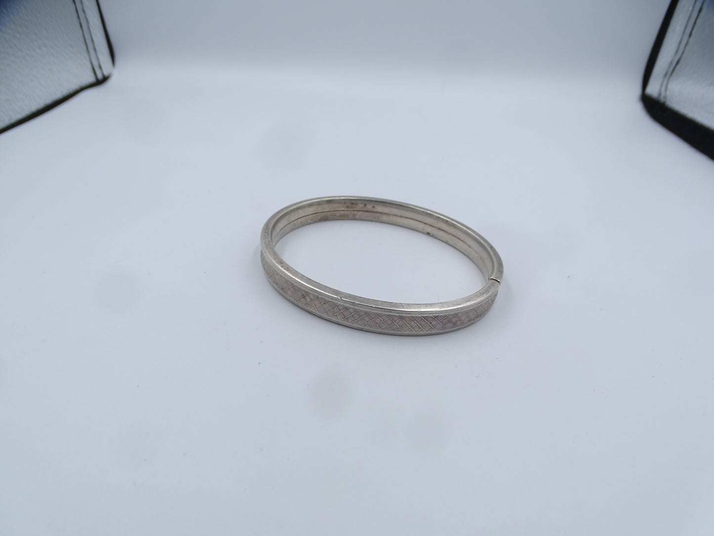 Vintage 835er Silber Armreif / Armband – Eleganz der Vergangenheit