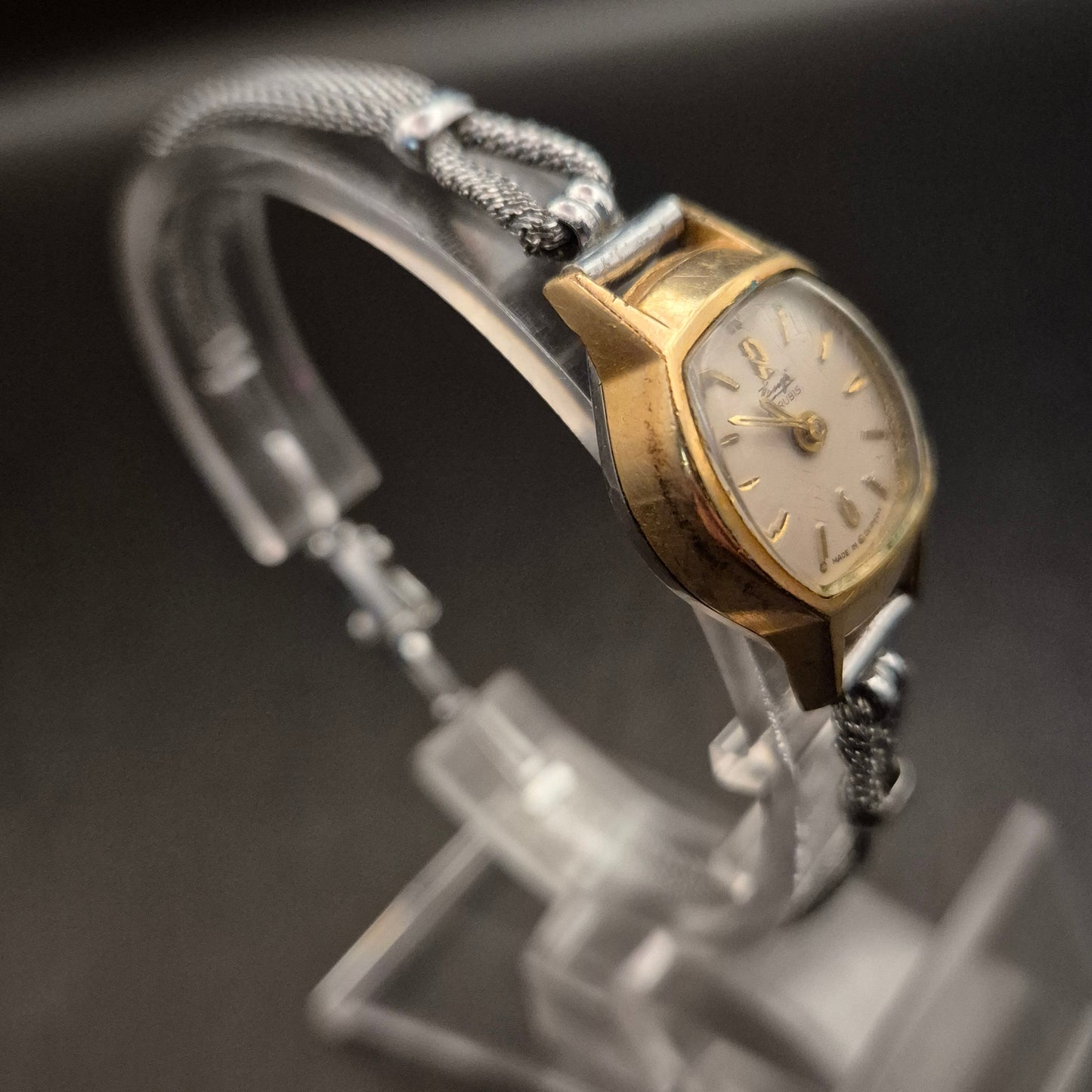 Vintage Dugena Damenuhr – Goldton, Meshband – Defekt, Ohne Krone für Ersatzteile - Bild 4