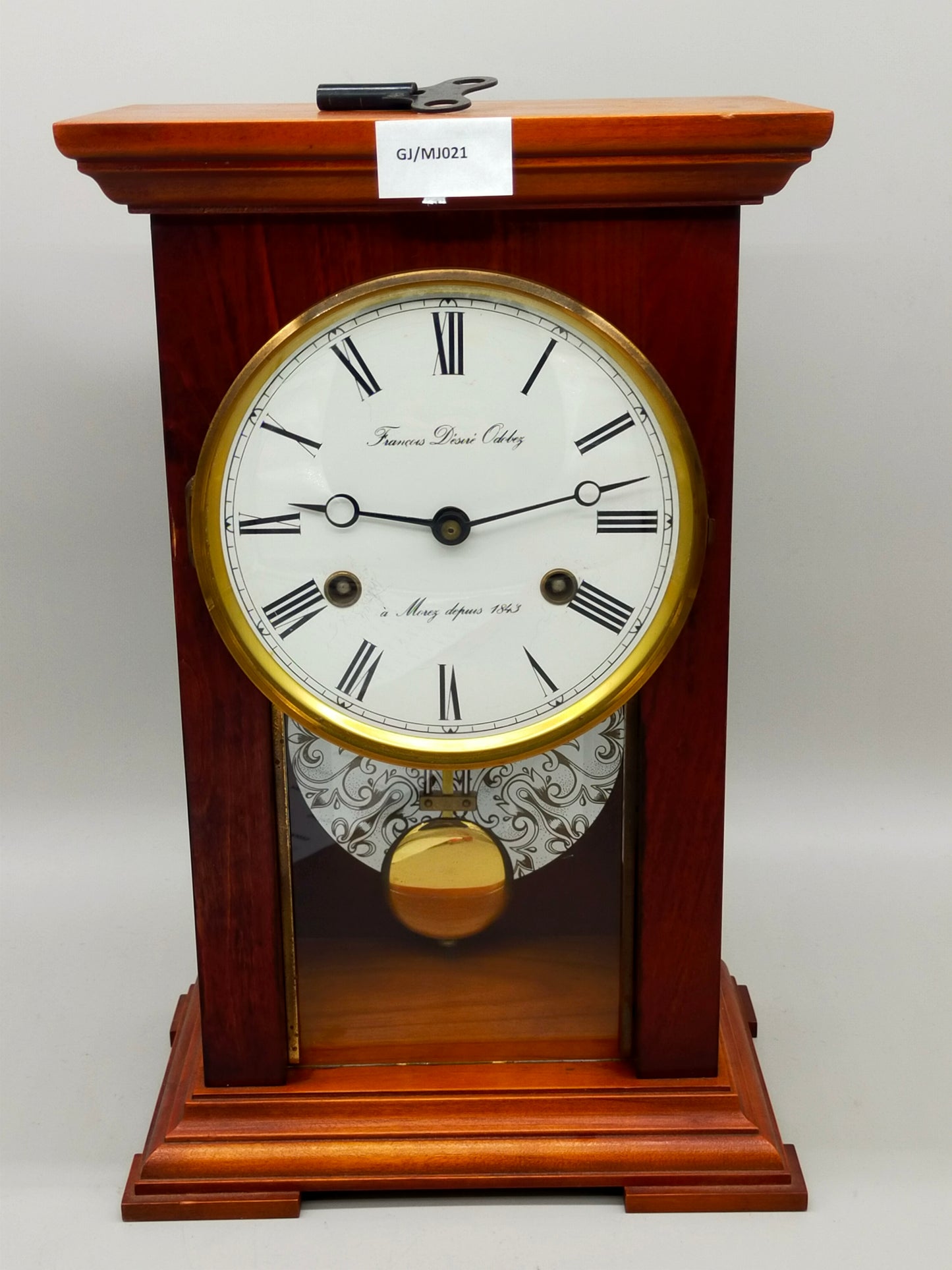 Francois Désiré Odobey à Morez - Pendule Tischuhr Holzgehäuse mit Pendel - 1845