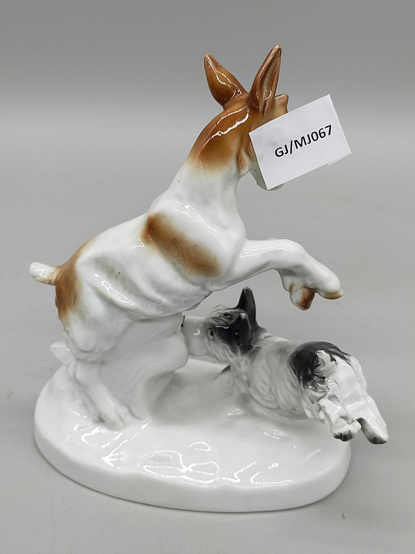 Antike Carl Scheidig Gräfenthal Porzellanfigur – Ziege und Hund im Spiel