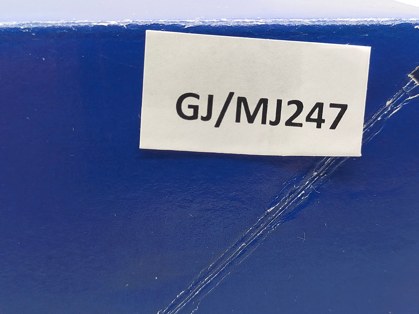 Goebel Hummel Figur "Regnet's?" – Mit Original Verpackung und Zertifikat
