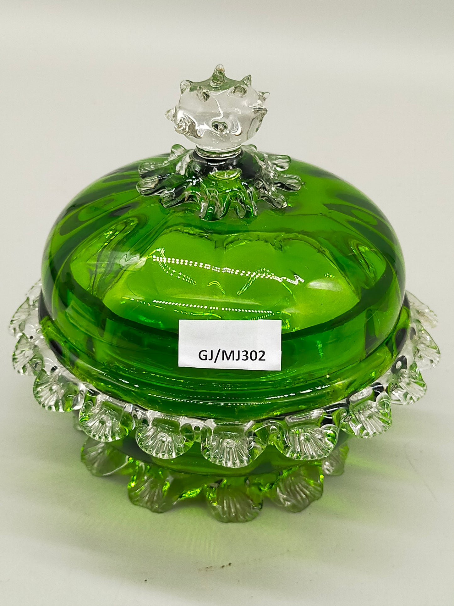Antike Murano Glas Dose – Grünes Kunstglas mit klaren Applikationen