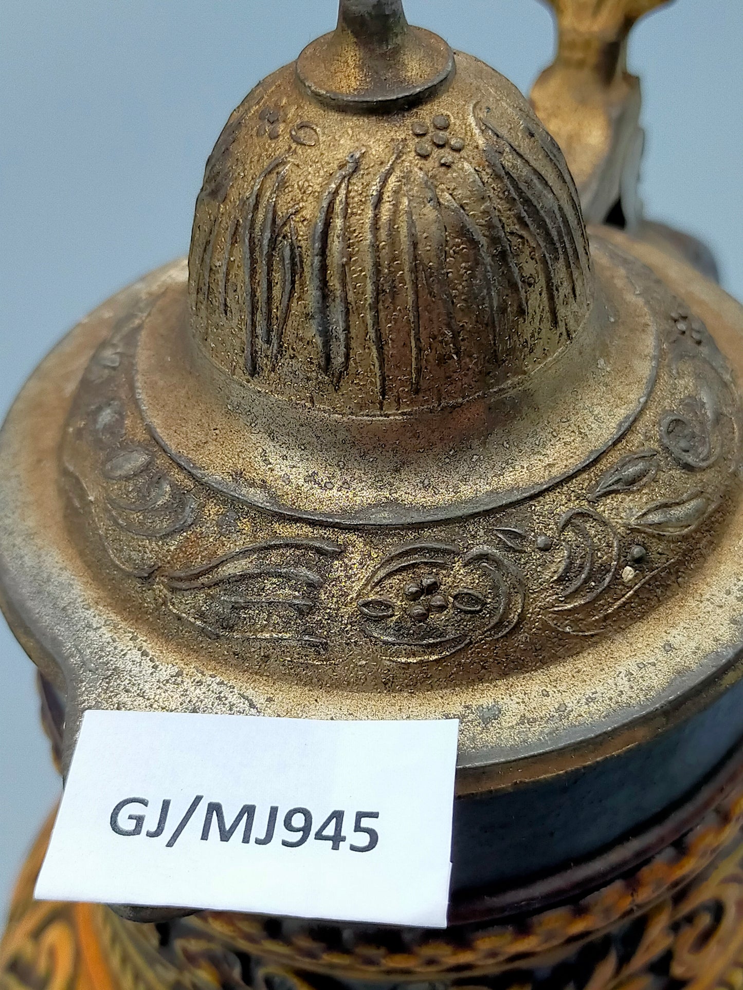 Rustikaler Gerz W. Germany Krug Detailreicher Schenkkrug mit Zinndeckel