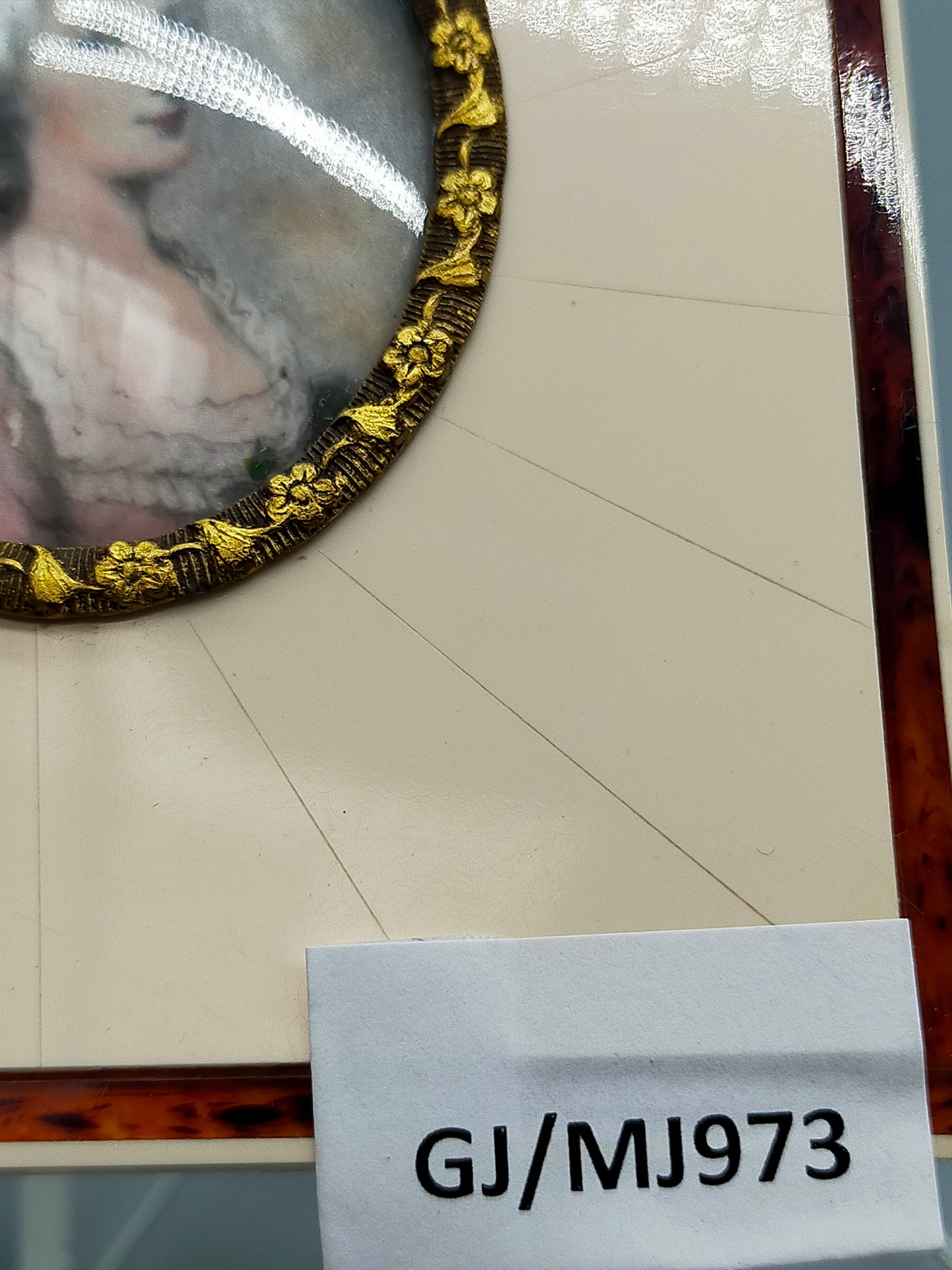 Französische Schule (XVIII) Edles Damenportrait Miniatur Gemälde