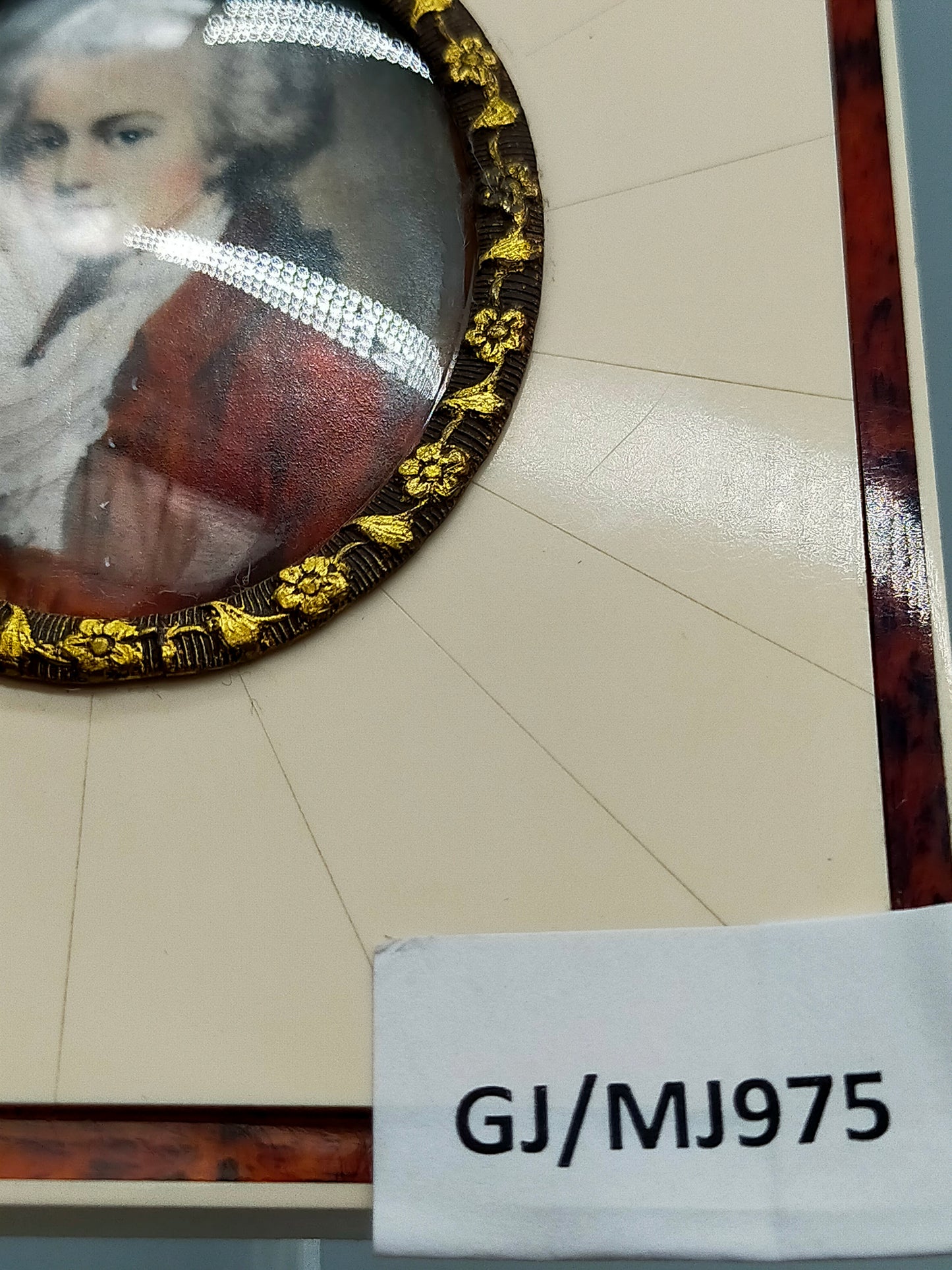 Klassisches W.A. Mozart Porträt Handgemalte Miniatur im verzierten Rahmen