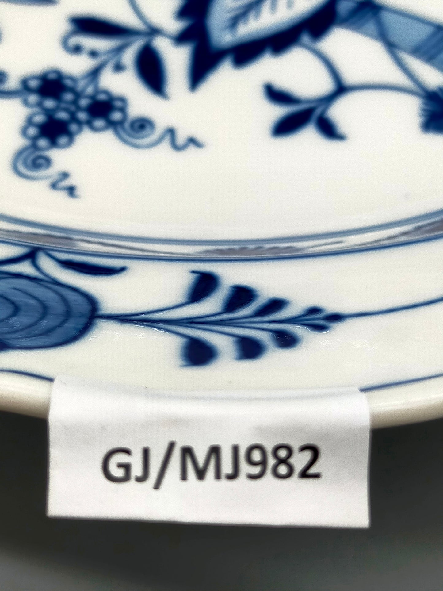 Meissen Zwiebelmuster Servierteller – Edles Meissener Porzellan