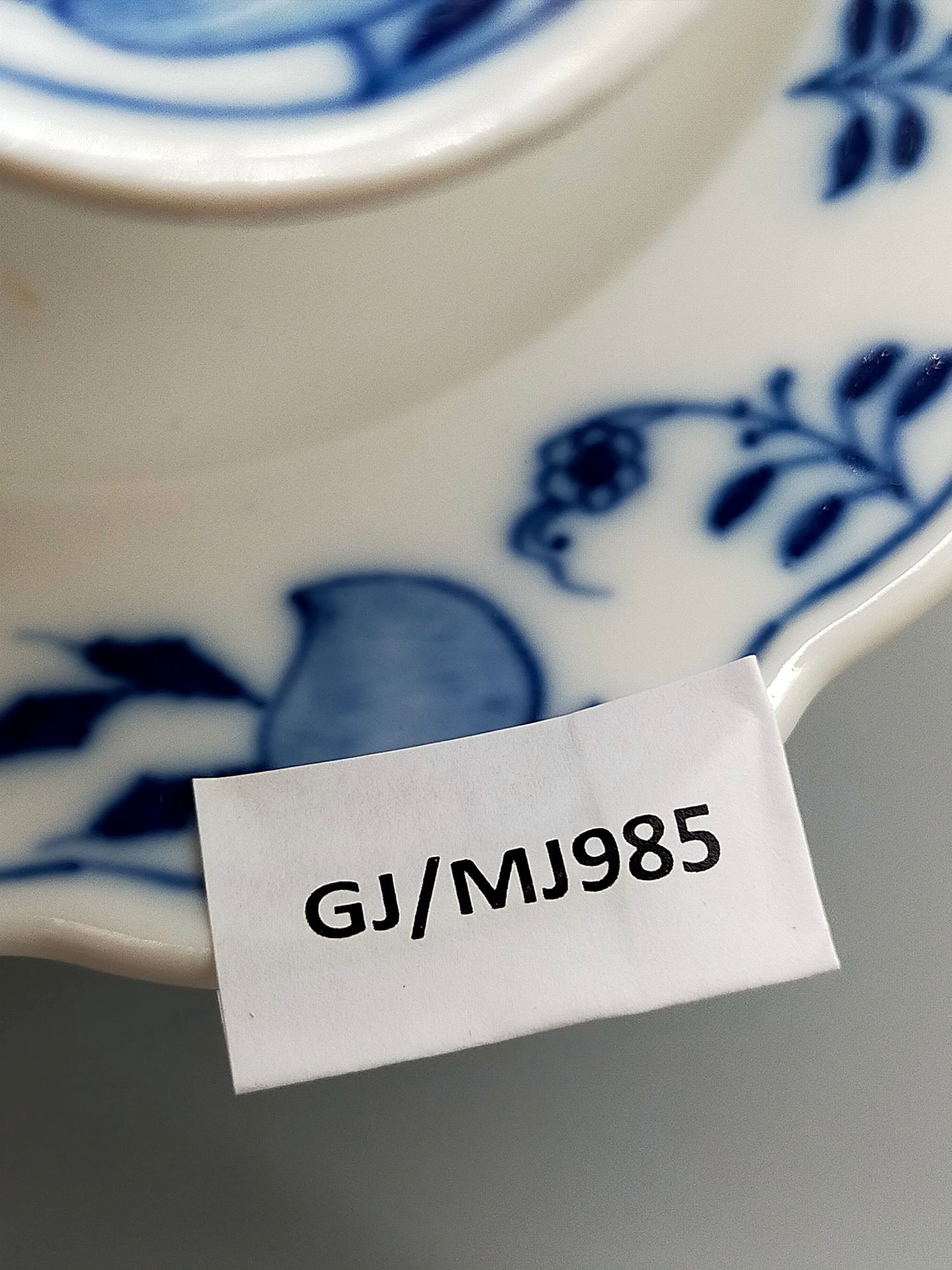 Eleganz Meissen Sauciere Zwiebelmuster aus Porzellan