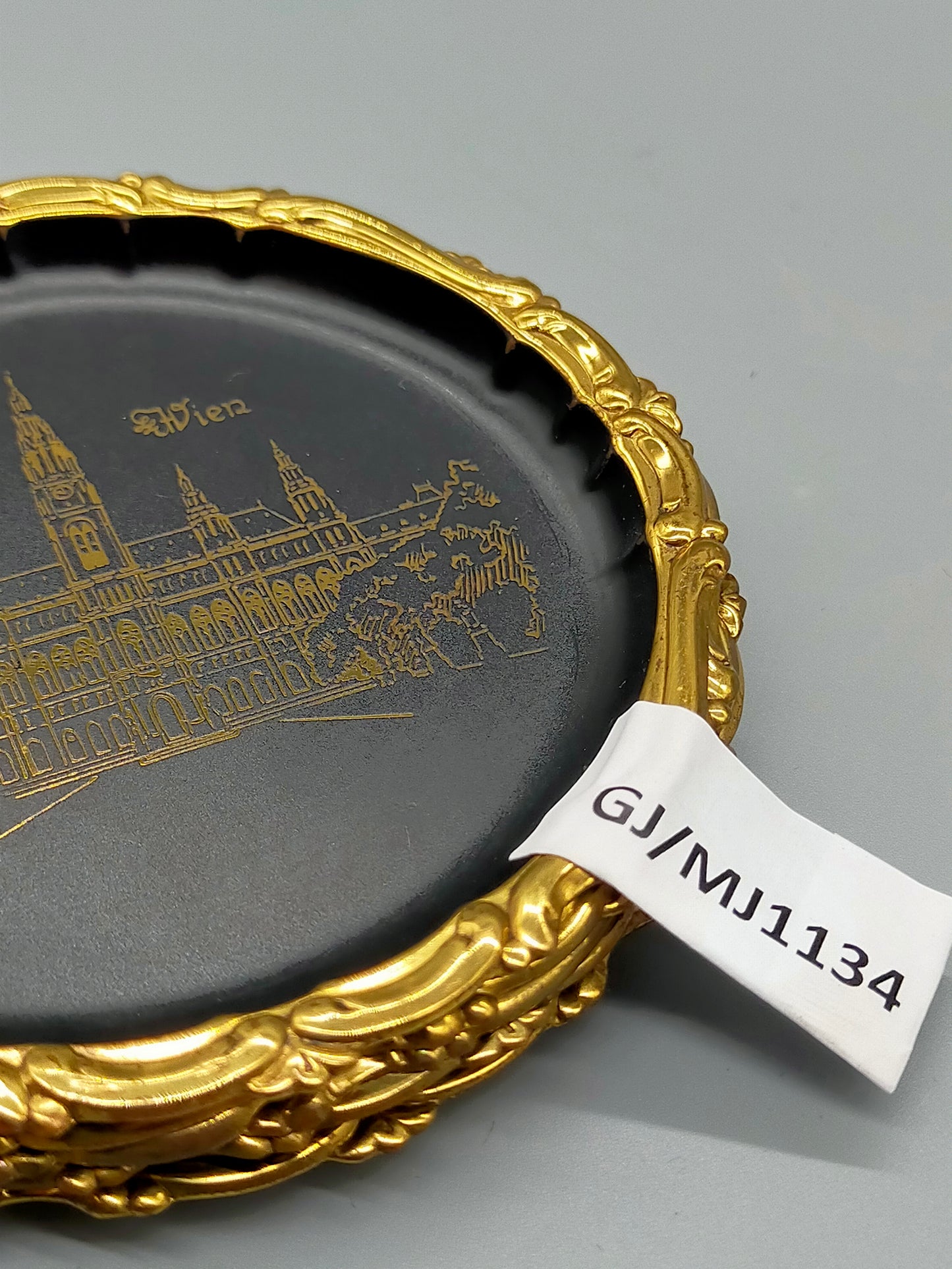 Wien Souvenir Teller Set Goldene Stadtmotive auf Schwarz